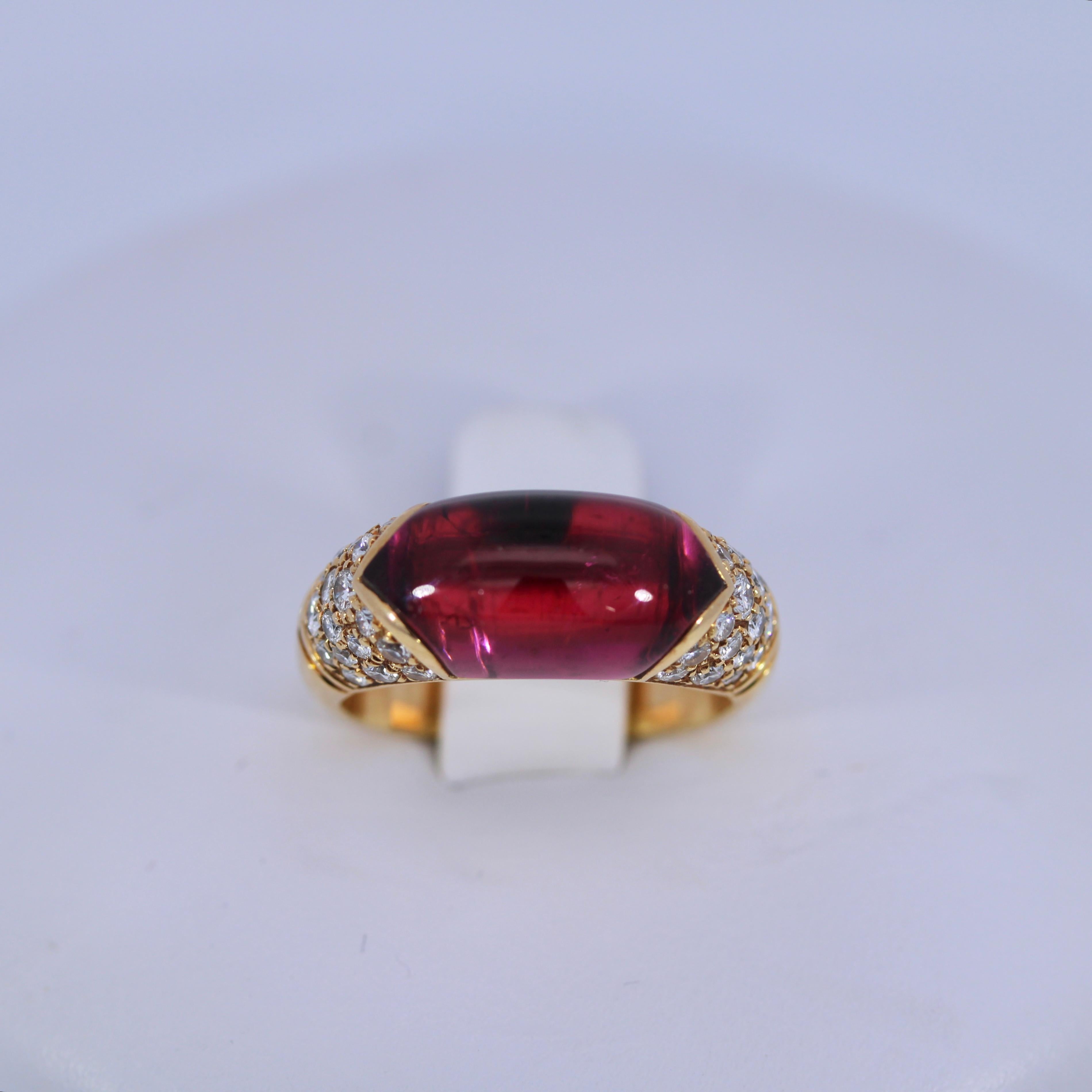 Anillo Bvgari Tronchetto Oro Amarillo 18K Con Diamantes Contemporáneo