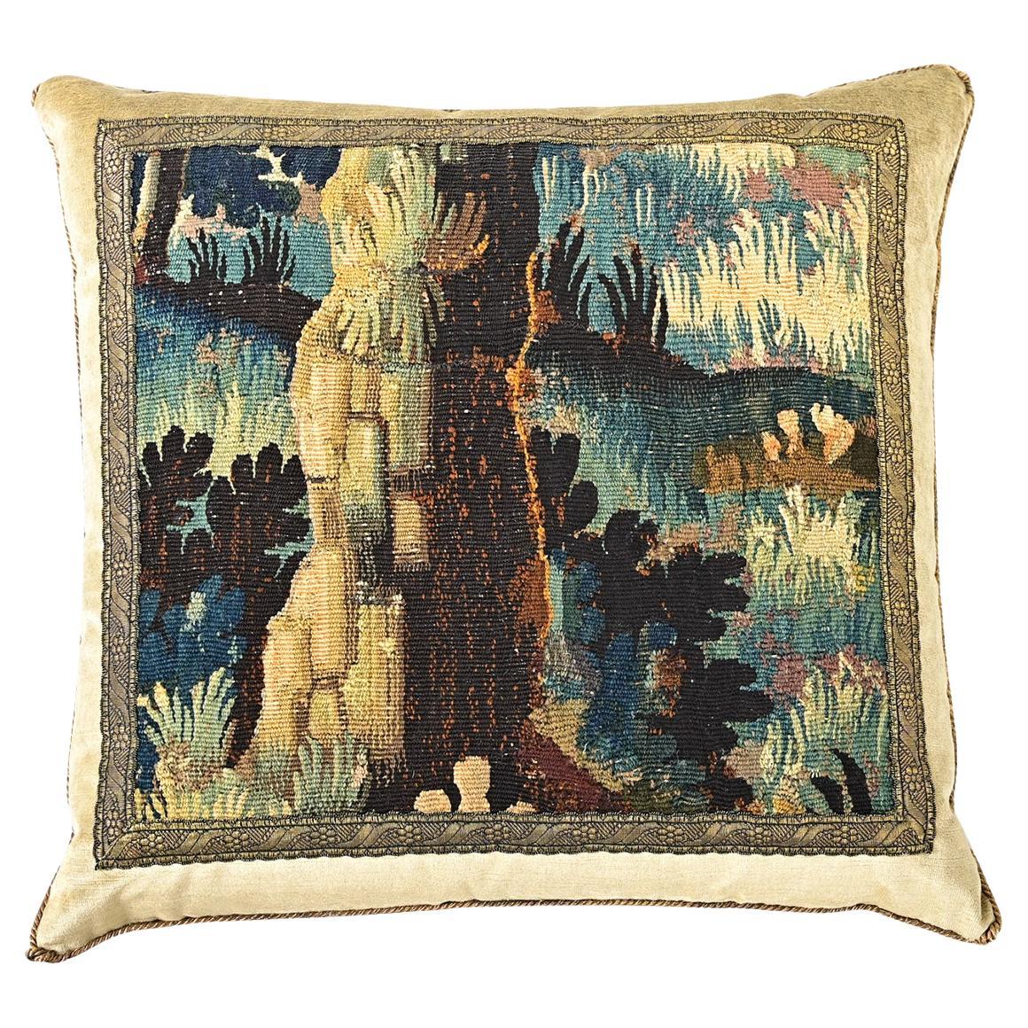 Coussin fragmenté de tapisserie ancienne BVIZ