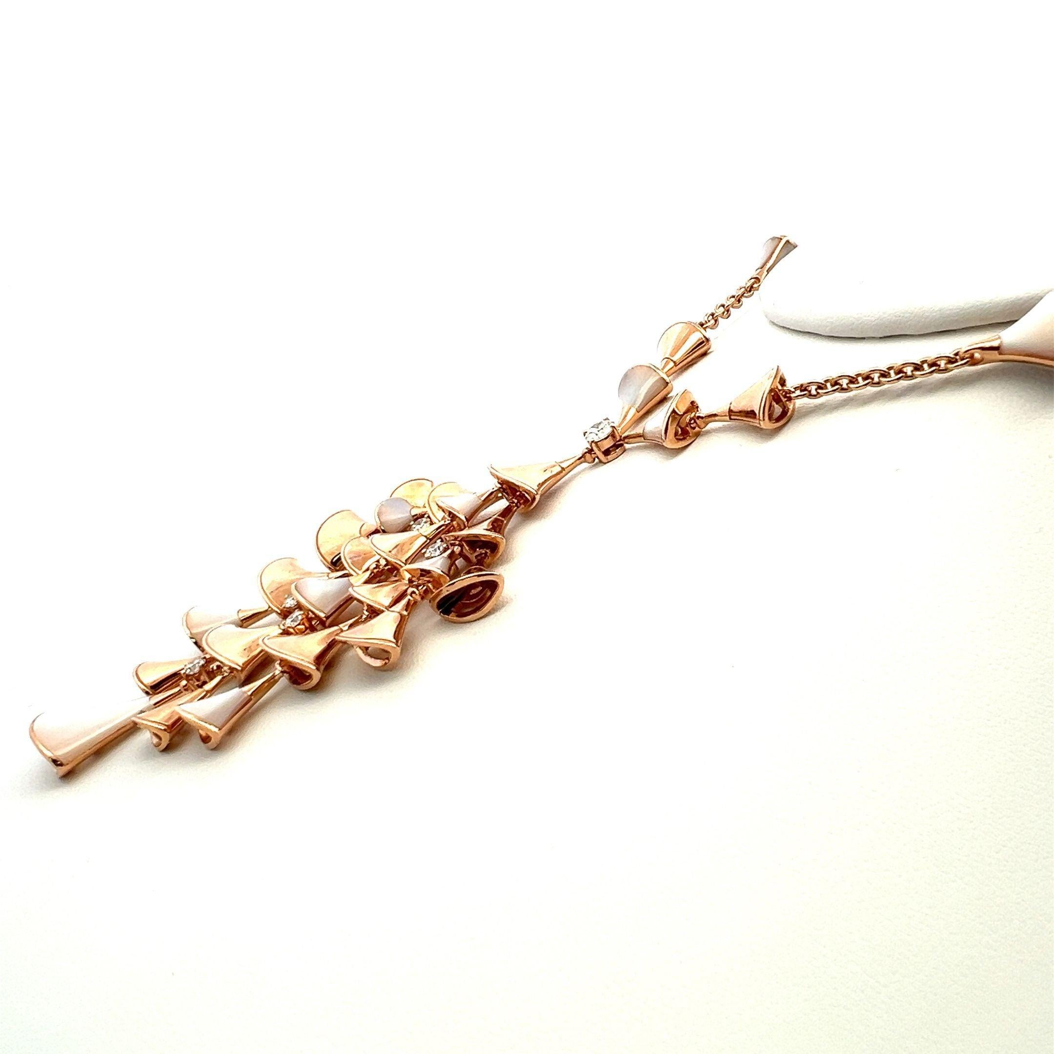 Bvlgari Collar Colgante Diamante Brillante Redondo 0,75 Quilates Oro Rosa 18 Kilates en Bueno estado para la venta en New York, NY