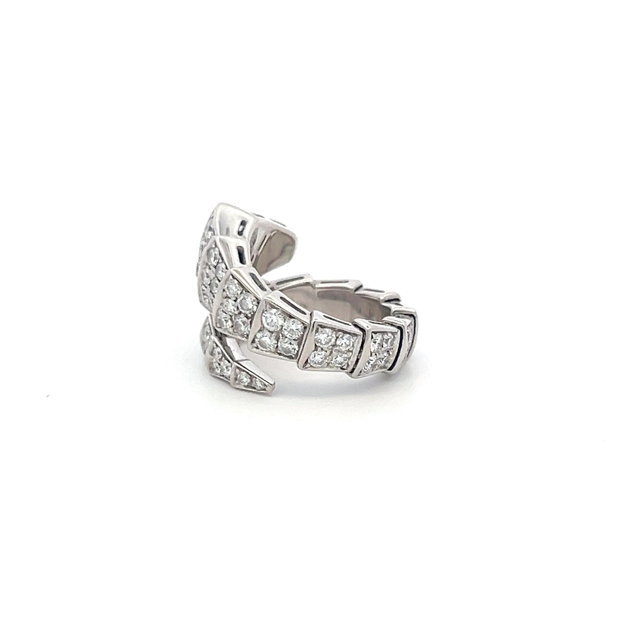 Bvlgari 1.58 Carat Round Brilliant Diamond 18 Karat White Gold Serpenti Ring In Good Condition For Sale In New York, NY