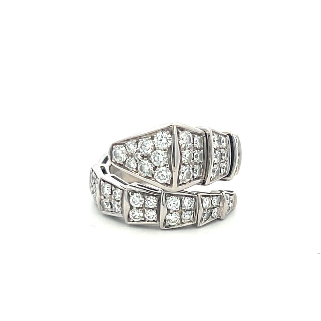 Bvlgari 1.58 Carat Round Brilliant Diamond 18 Karat White Gold Serpenti Ring For Sale 1