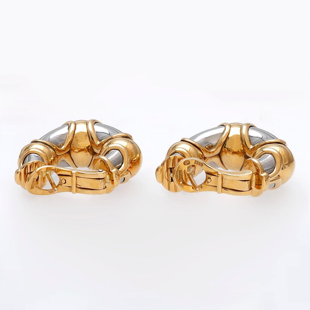 Bvlgari 18 karat yellow gold and steel hoop earrings In Good Condition In Malmö, SE