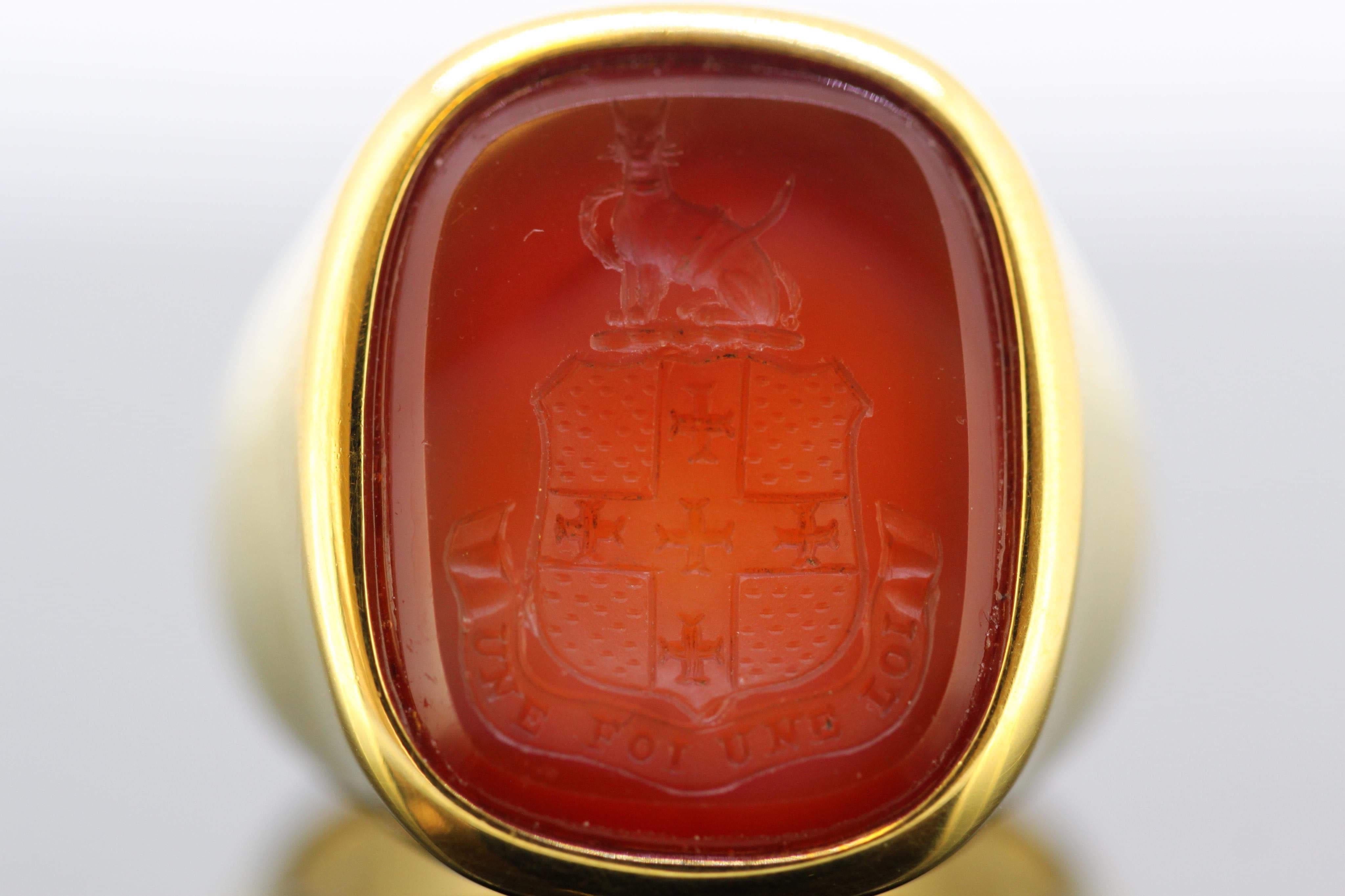 Men's Bvlgari – 18 Karat Gold Carnelian Seal Ring, Made in Italy, circa 1980s