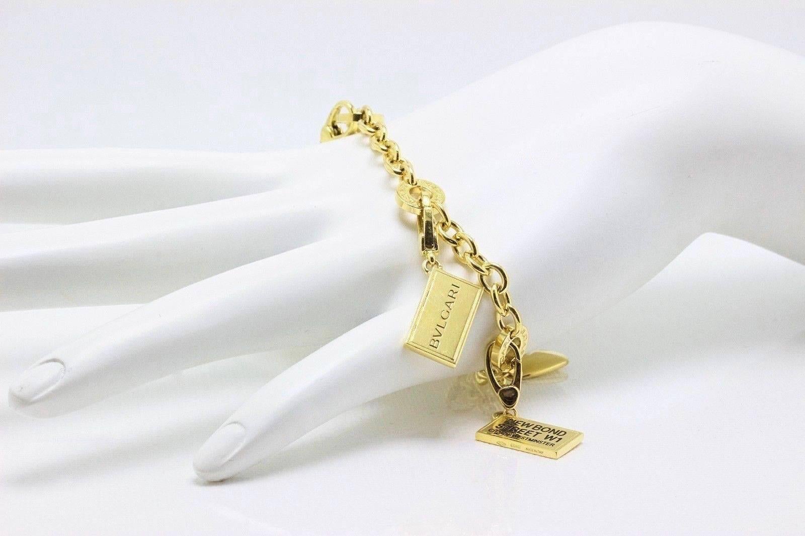 Bvlgari 18 Karat Gold Five-Charm Bracelet Condotti Heart Memo Bond St 5Th Ave Damen