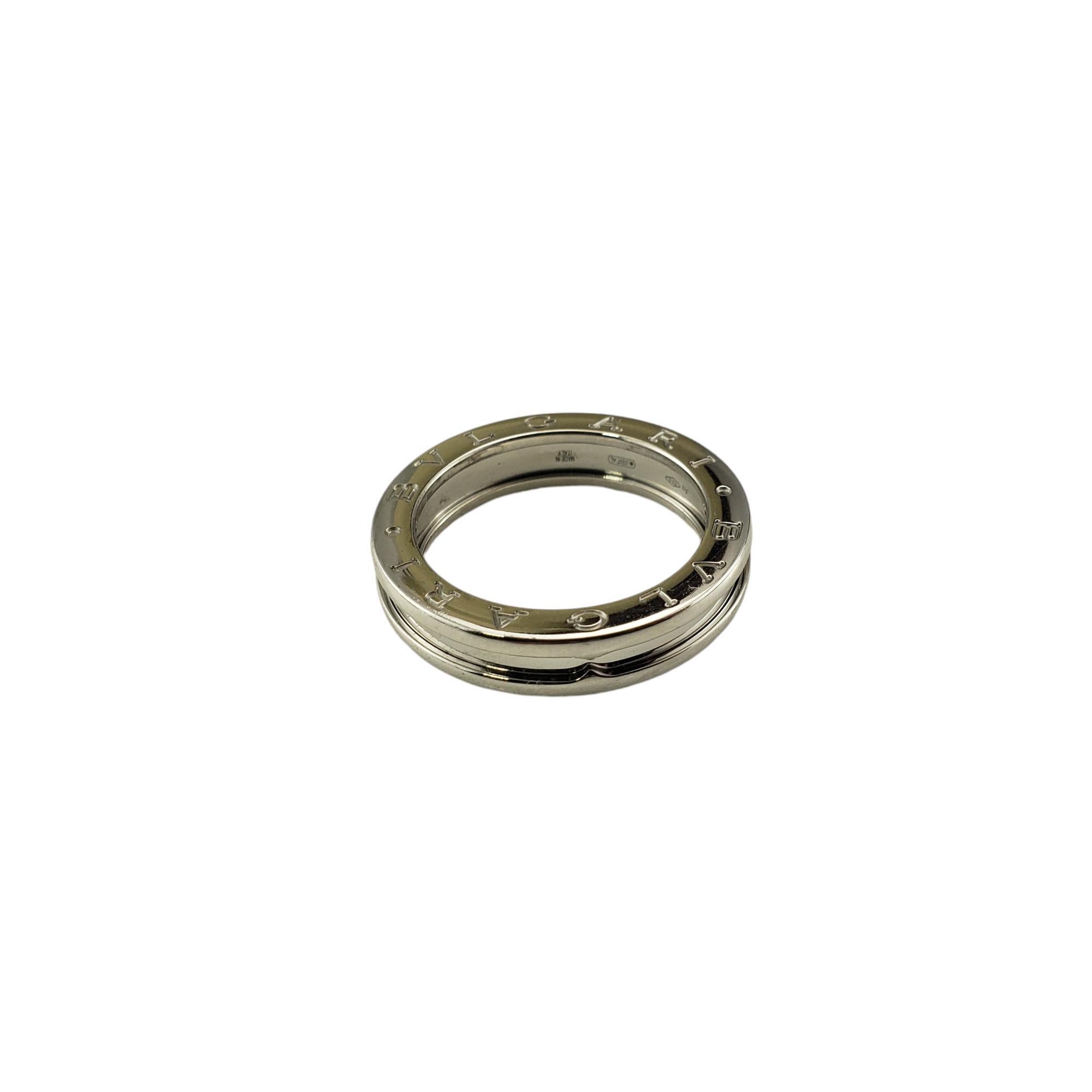Contemporary Bvlgari 18 Karat White Gold B.Zero 1 Ring Size 8.5 (58) #18749 For Sale