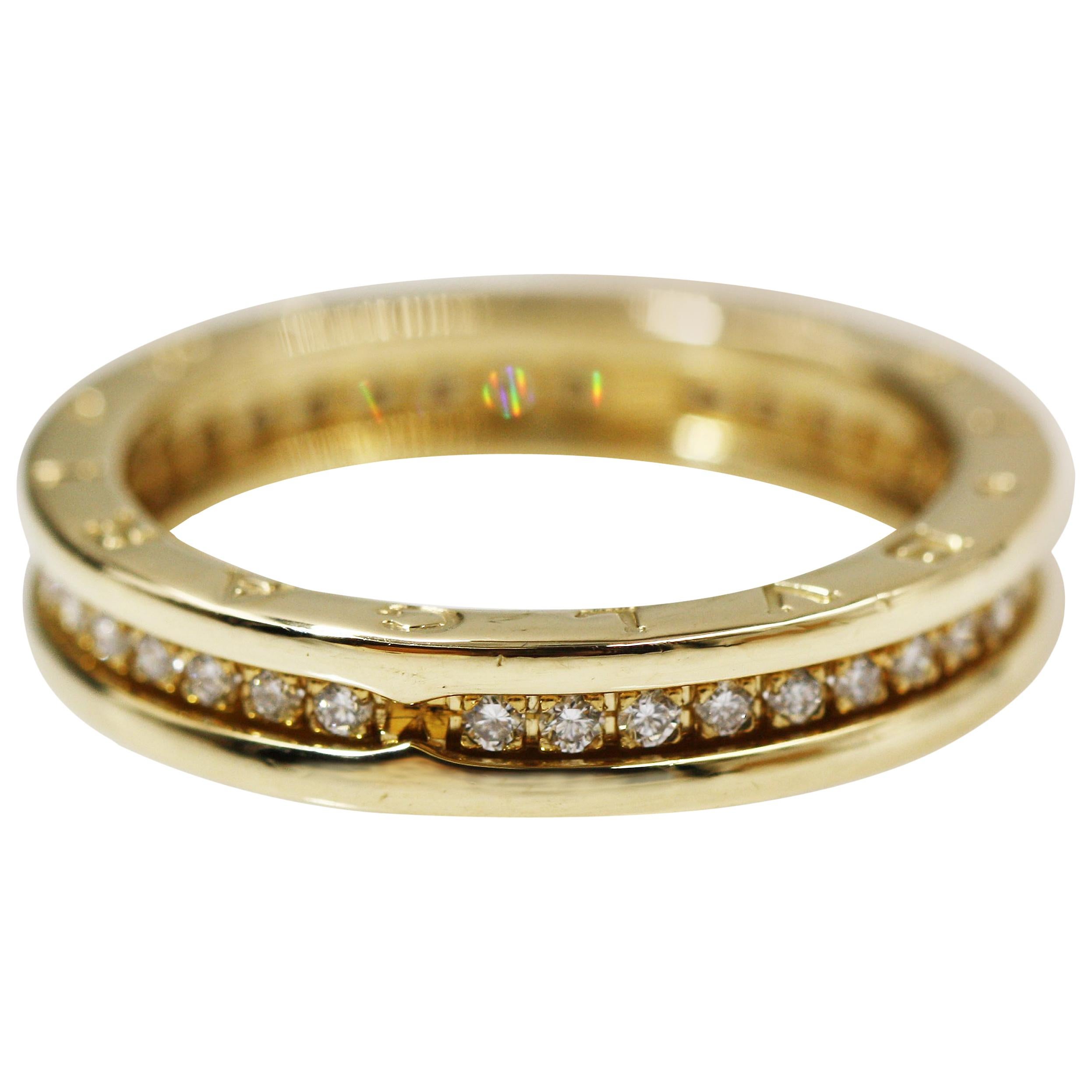 Bvlgari 18 Karat Yellow Gold B.Zero One Band Ring with Pave Diamonds For Sale