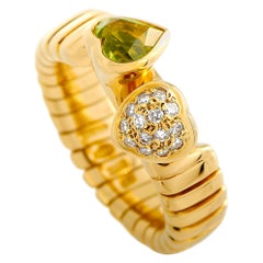 Bvlgari 18 Karat Yellow Gold Diamond and Peridot Bypass Ring