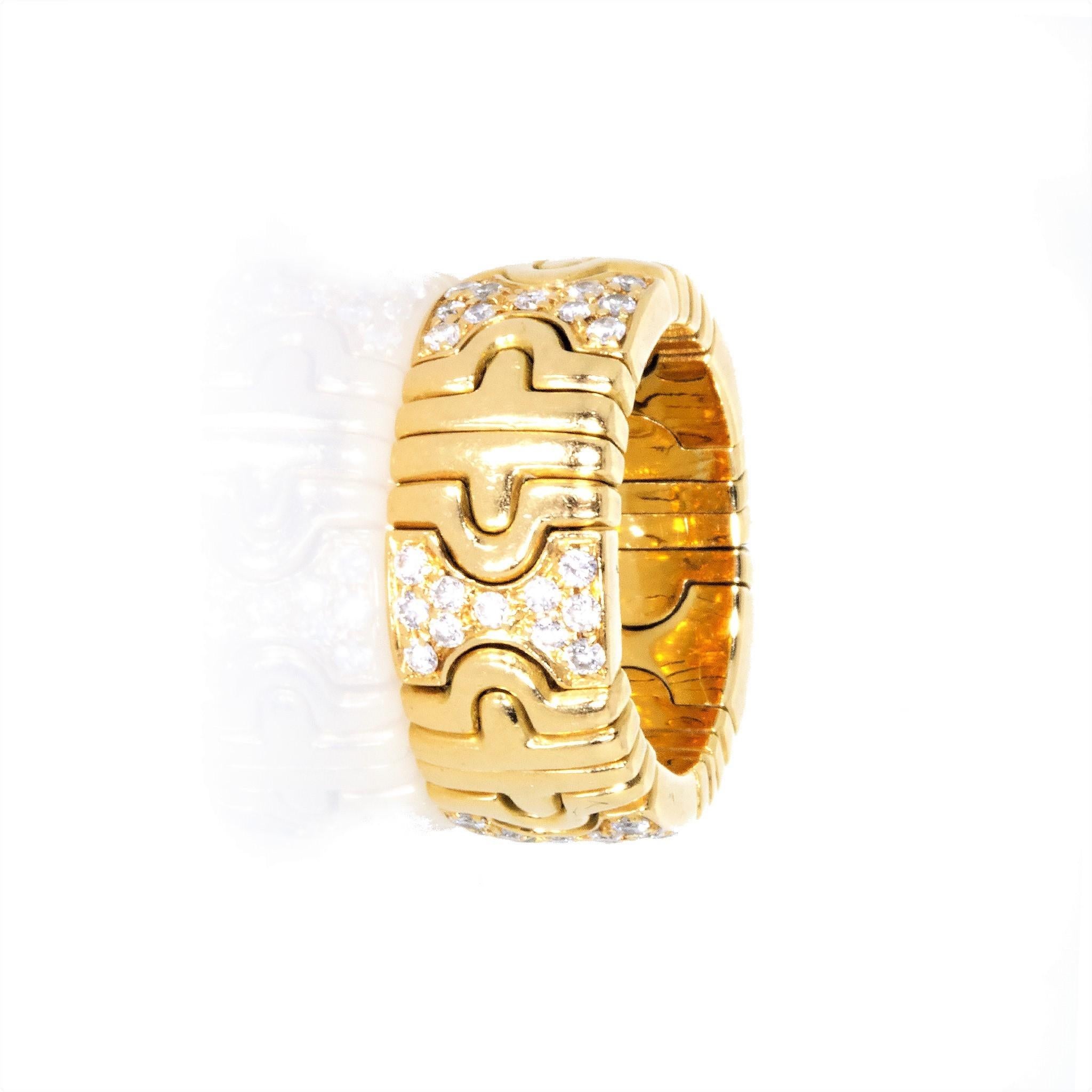 *** Comes with its original Bvlgari Ring Box ***

METAL TYPE: 18K Yellow Gold
STONE WEIGHT: 0.55ct twd
TOTAL WEIGHT: 11.8g
RING SIZE: 5 - Flexible