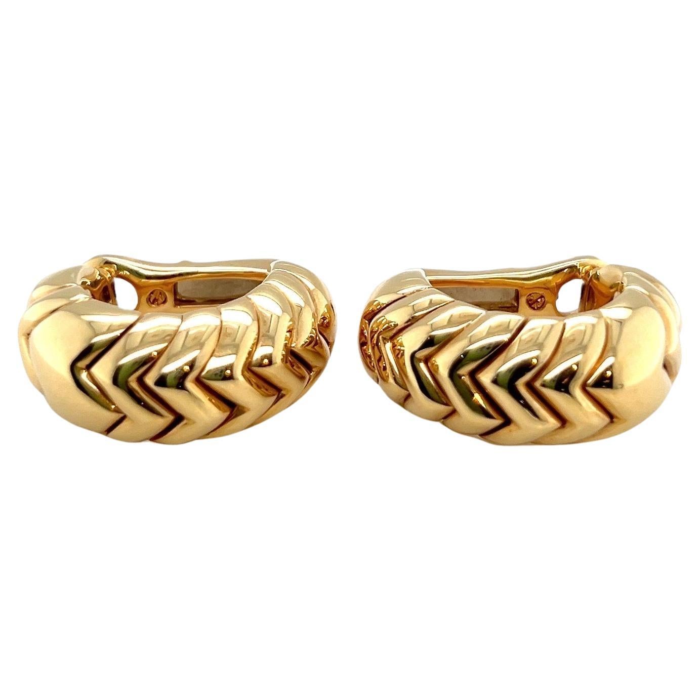Pendientes de medio aro "Spiga" de oro amarillo de 18 quilates Bvlgari, años 90 en venta