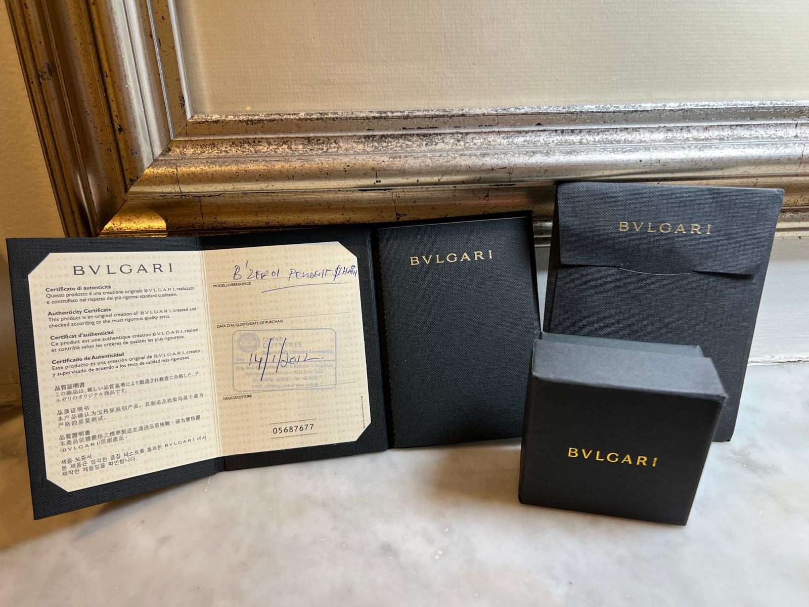 Bvlgari, collier chaîne Catene en or jaune 18 carats avec mini pendentif B.Zero1 37,31 g en vente 5