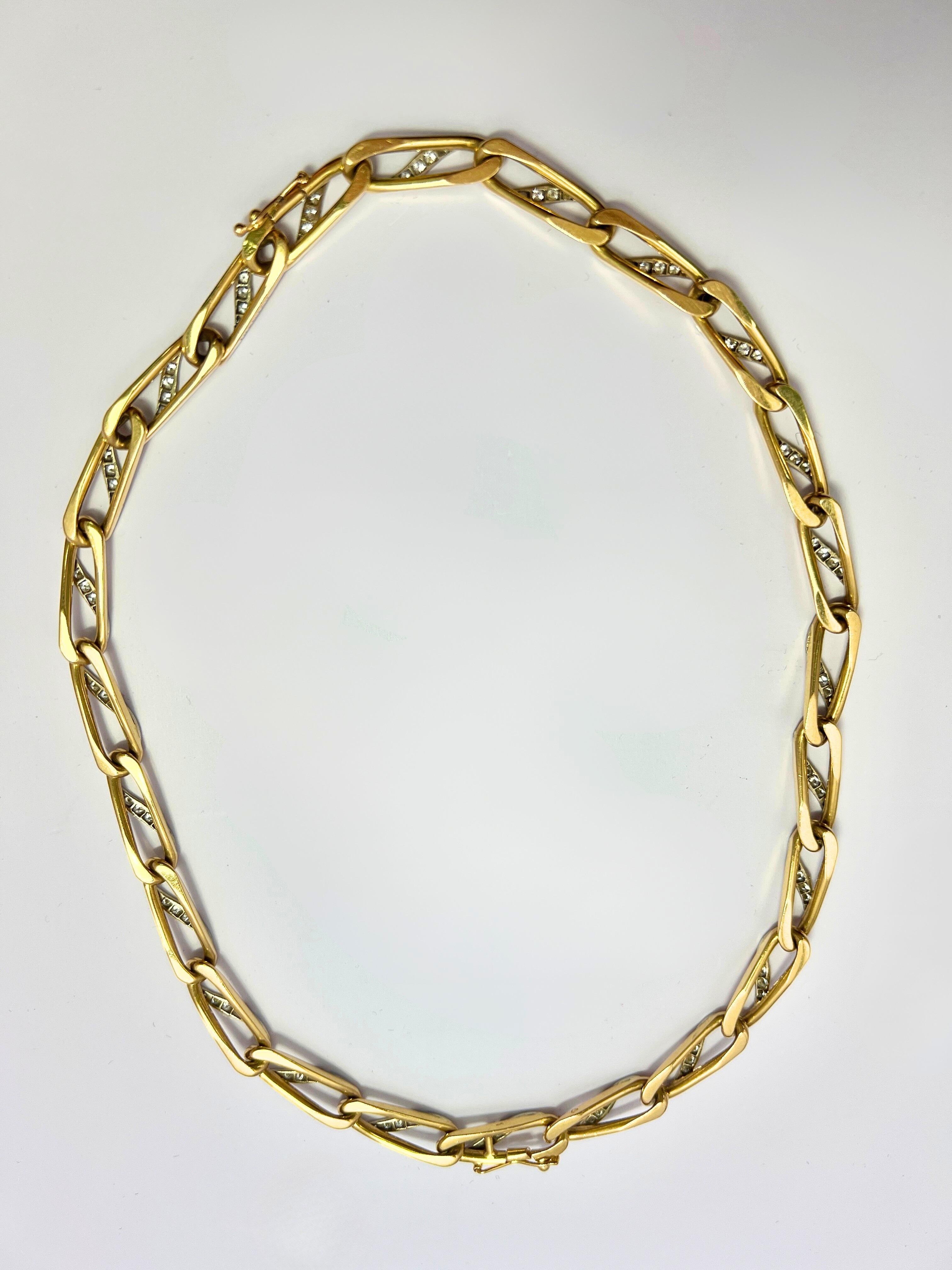 Taille brillant Bvlgari 18k Gold and Diamond Convertible Necklace and Bracelet en vente