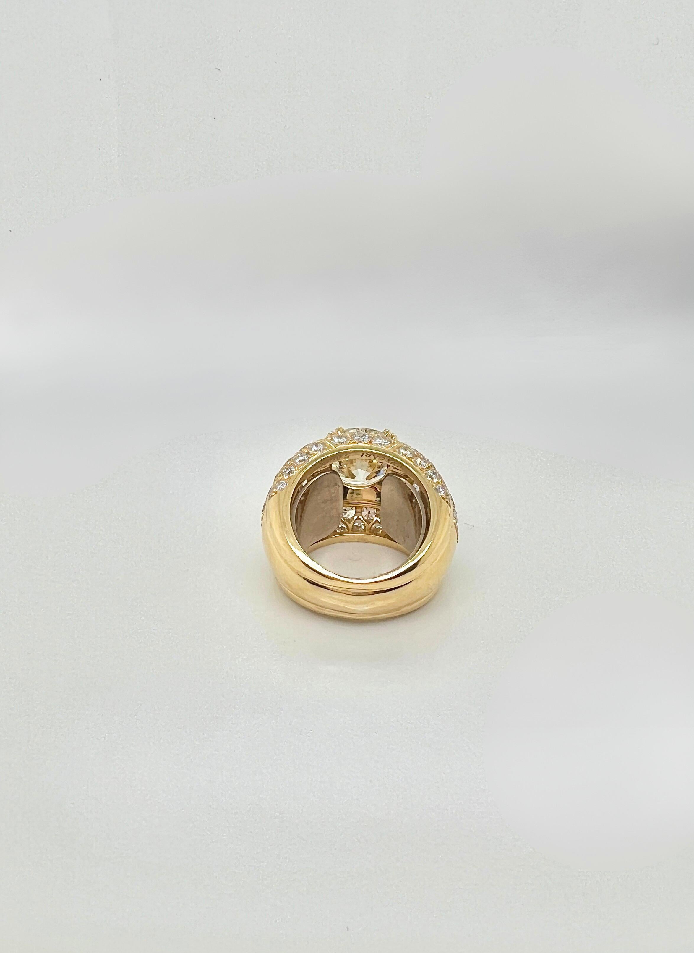 Taille brillant Bvlgari Bague en or 18k et diamants avec certificat GIA en vente