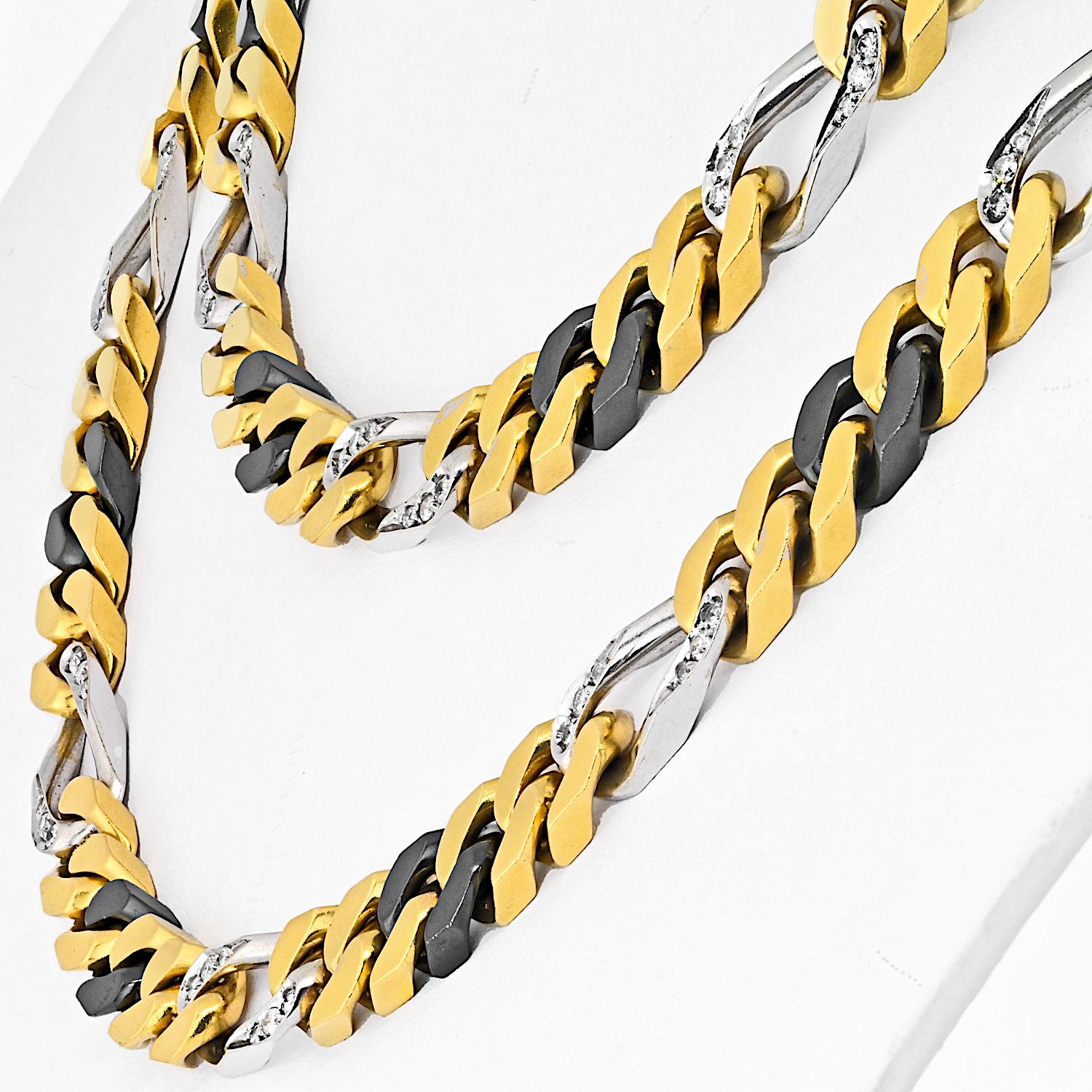 Bvlgari 18K Gold Diamond Link Long Chain Necklace In Excellent Condition In New York, NY