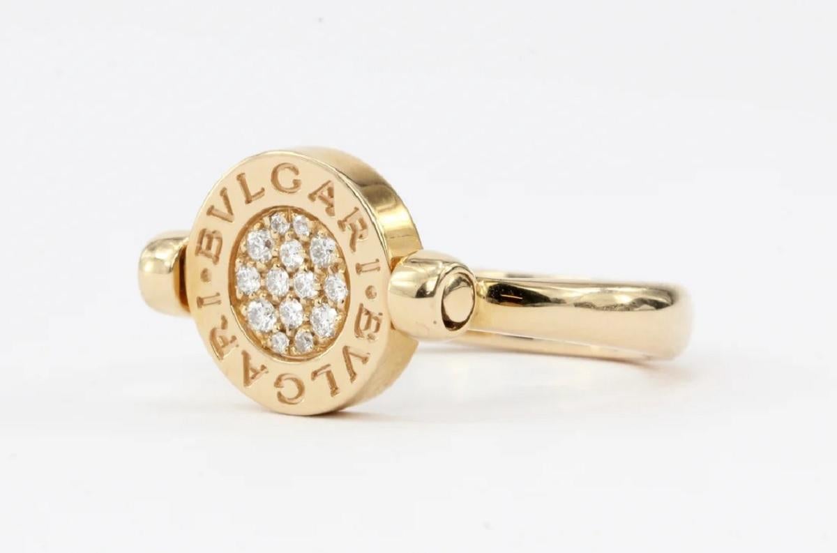 Brand Bvlgari  
Mint condition
18K Rose Gold
Ring Size 7.25
Ring width 3.5mm 
weight 3.8gr
Shape round 
Stones Diamond