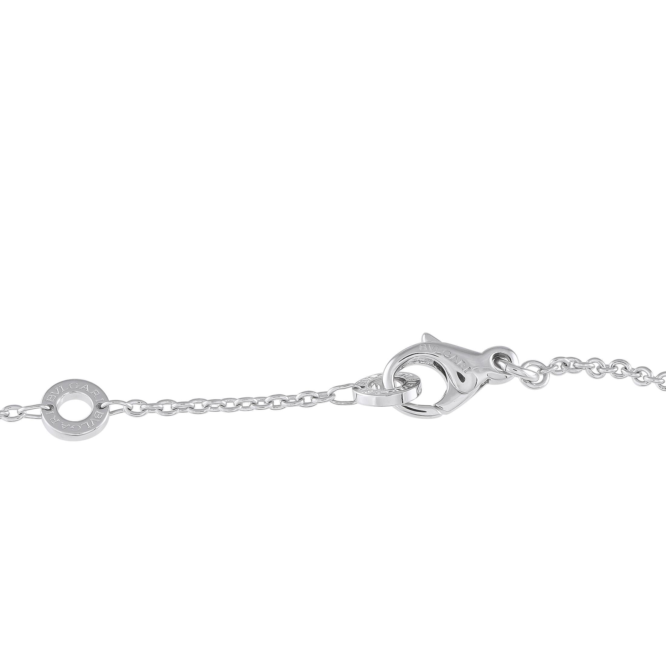 Taille ronde Bvlgari Collier en or blanc 18 carats avec diamants 0,09 carat en vente