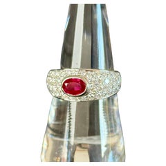 Anello Bvlgari in oro bianco 18k con rubino e diamanti