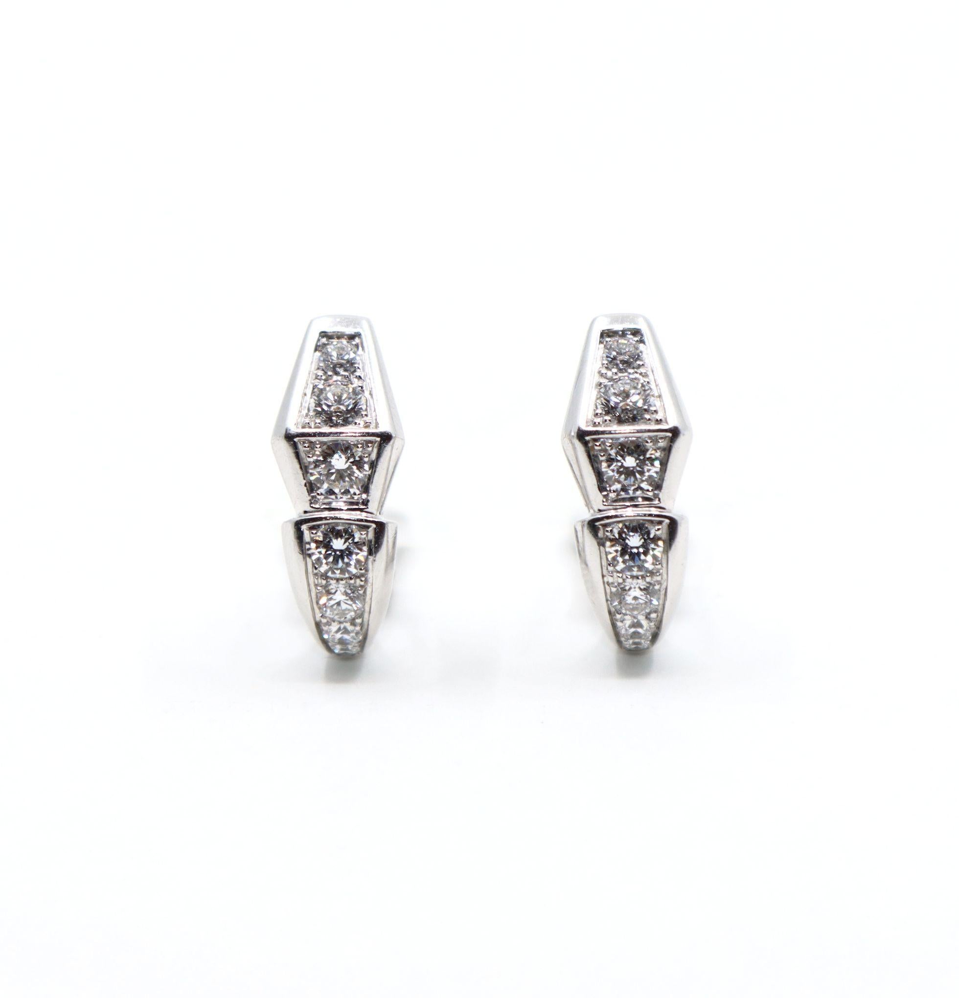 BVLGARI Conjunto de Anillo y Pendientes Víbora Serpenti de Oro Blanco de 18 K en venta 9