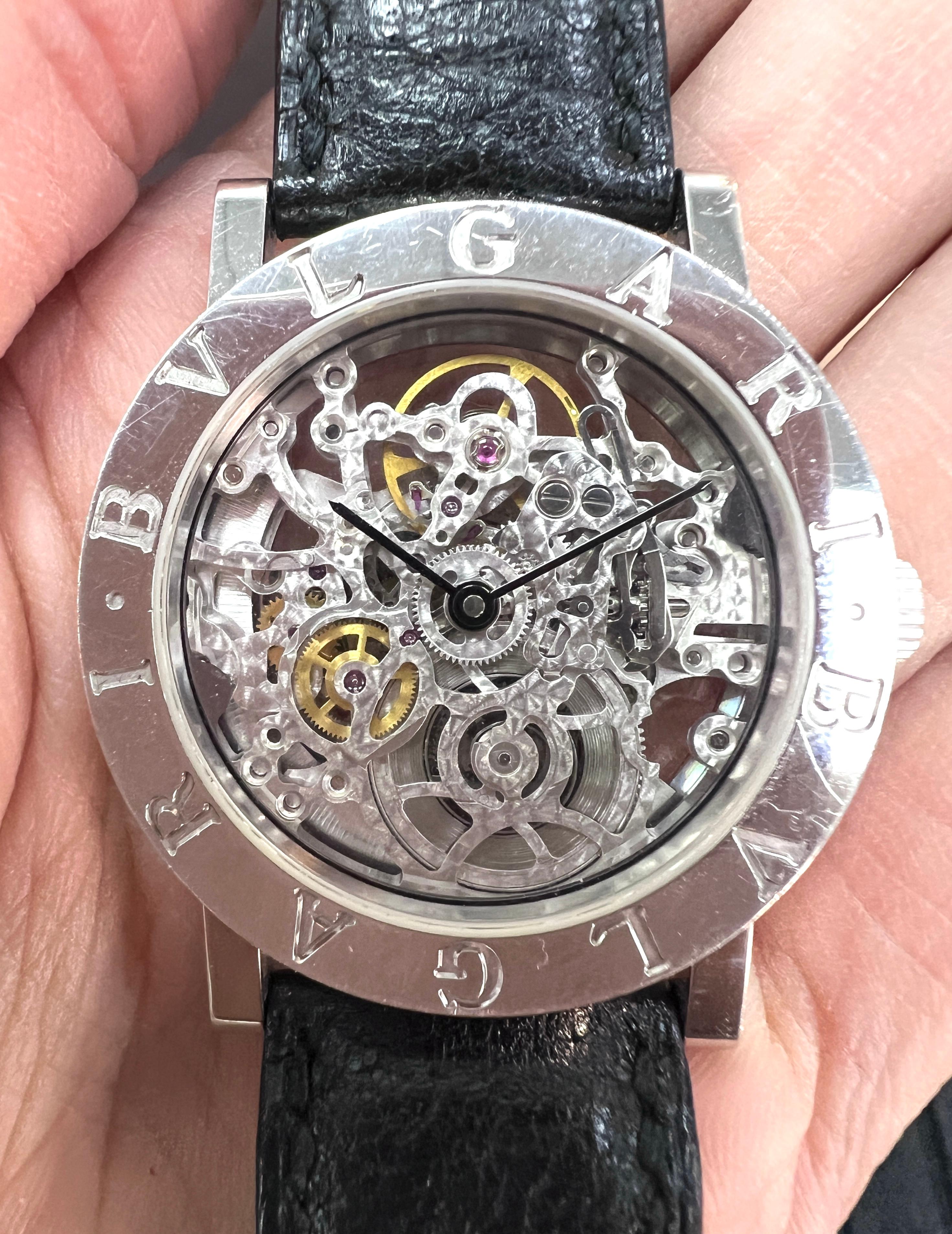 Bvlgari 18k Weißgold Skelettisierte Armbanduhr mit Skelett im Angebot 1