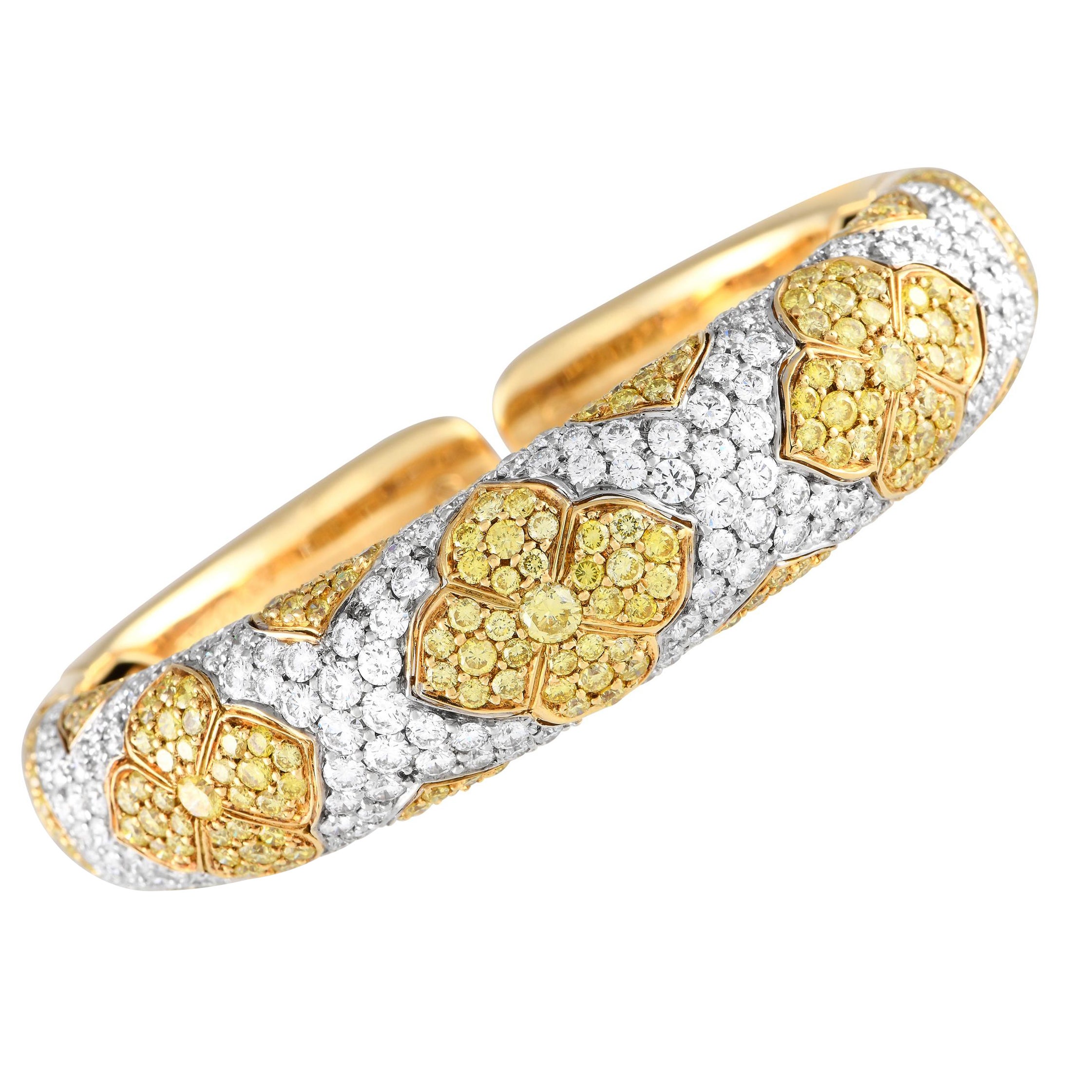 Bvlgari Armband aus 18 Karat Gelbgold mit 10,69 Karat gelben und weißen Diamanten