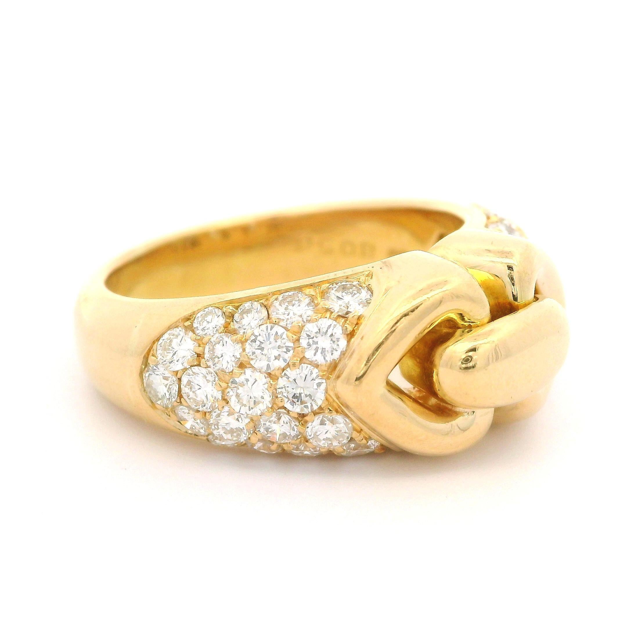Bvlgari Or jaune 18k 1.40ctw Pave Diamond Doppio Double Heart Ring en vente 5