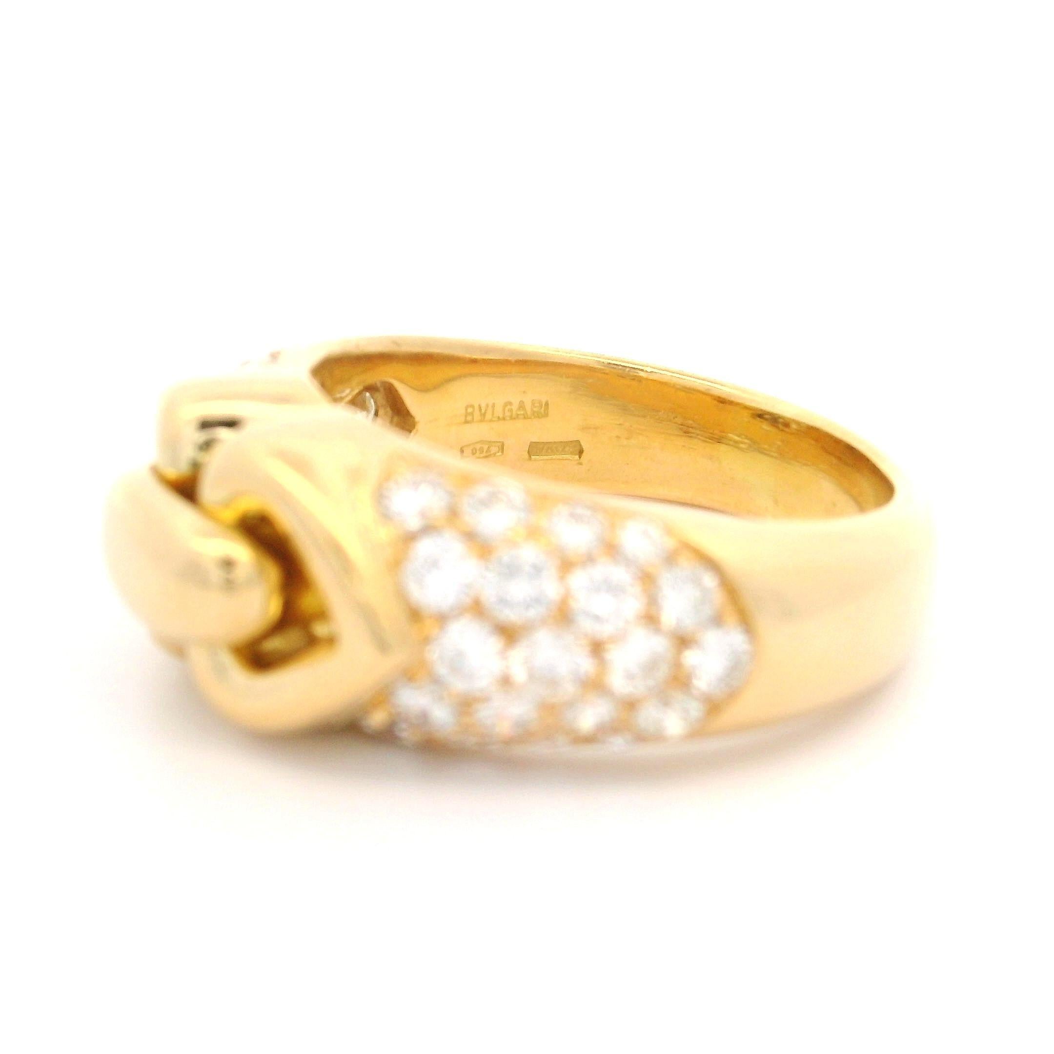 Bvlgari Or jaune 18k 1.40ctw Pave Diamond Doppio Double Heart Ring en vente 6