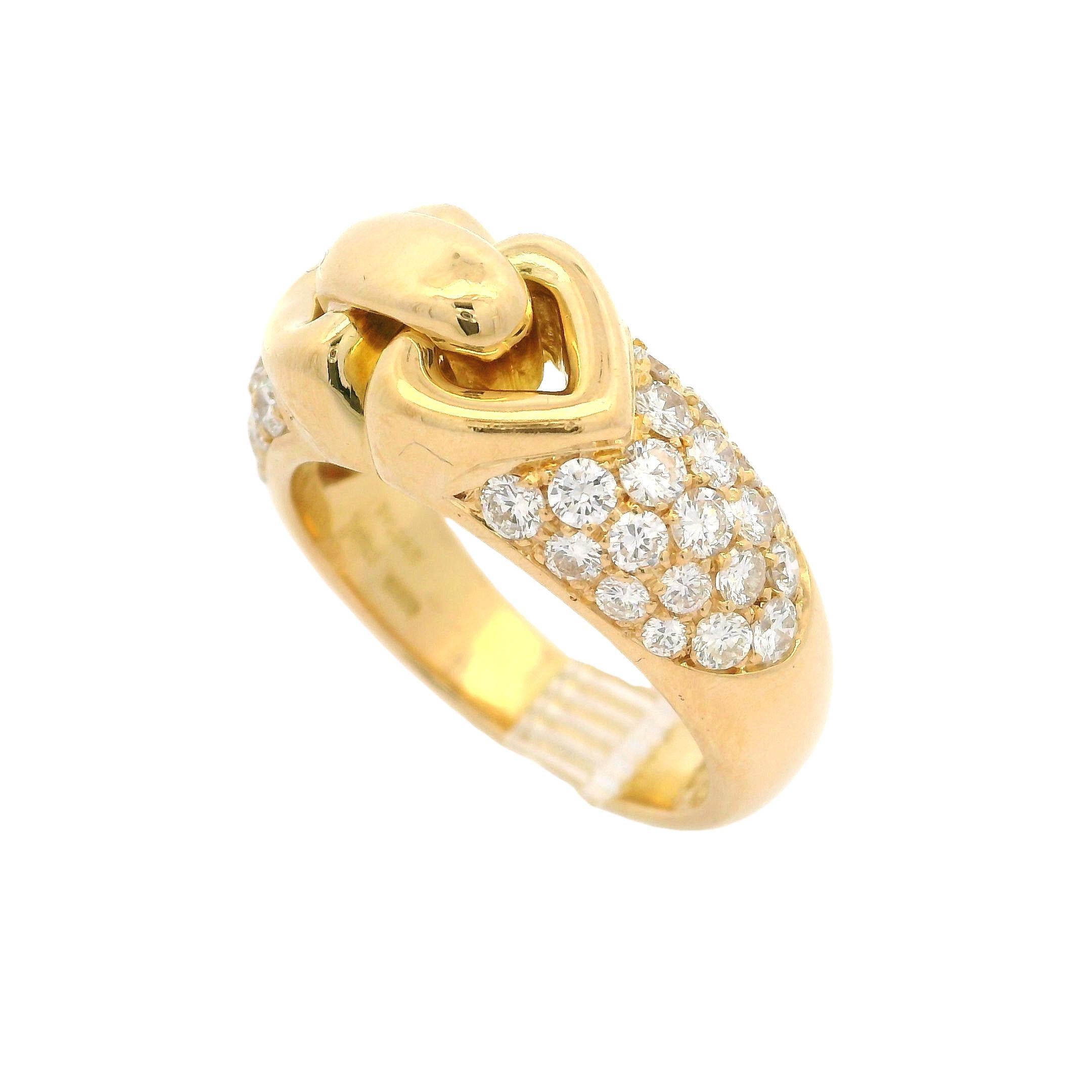 Bvlgari Or jaune 18k 1.40ctw Pave Diamond Doppio Double Heart Ring Pour femmes en vente