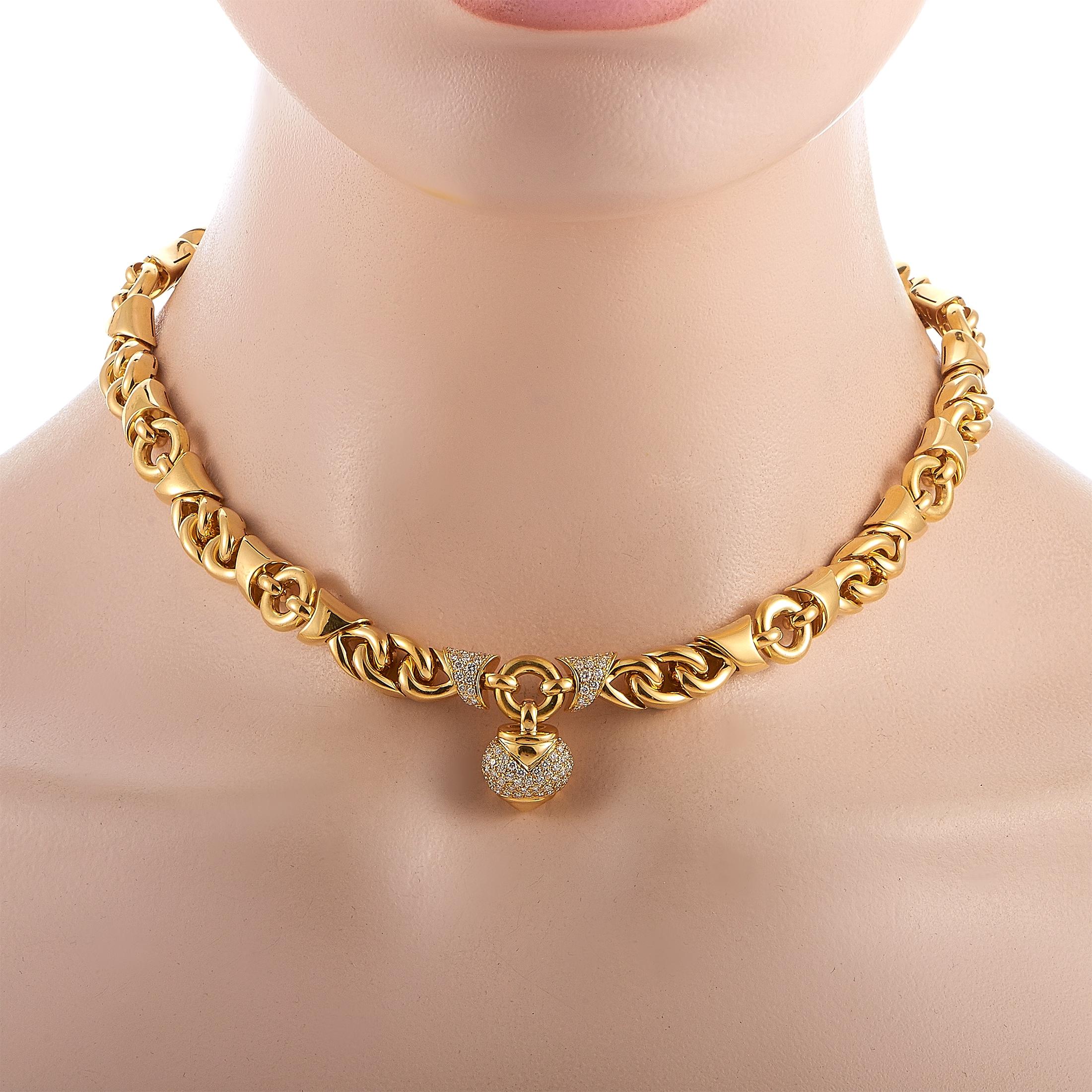 Bvlgari 18 Karat Yellow Gold 1.50 Carat Diamond Heart Pendant Necklace In Excellent Condition In Southampton, PA