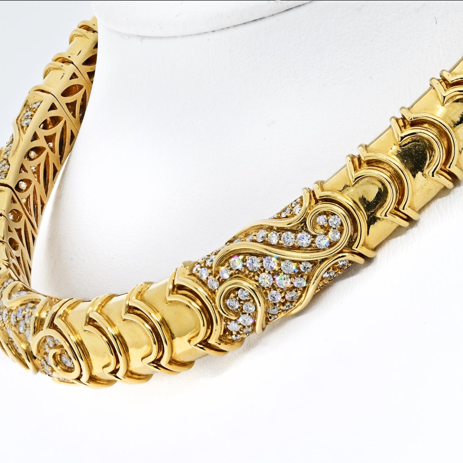 Bvlgari 18k Yellow Gold 5.00 Cttw Diamond Choker Necklace In Excellent Condition In New York, NY