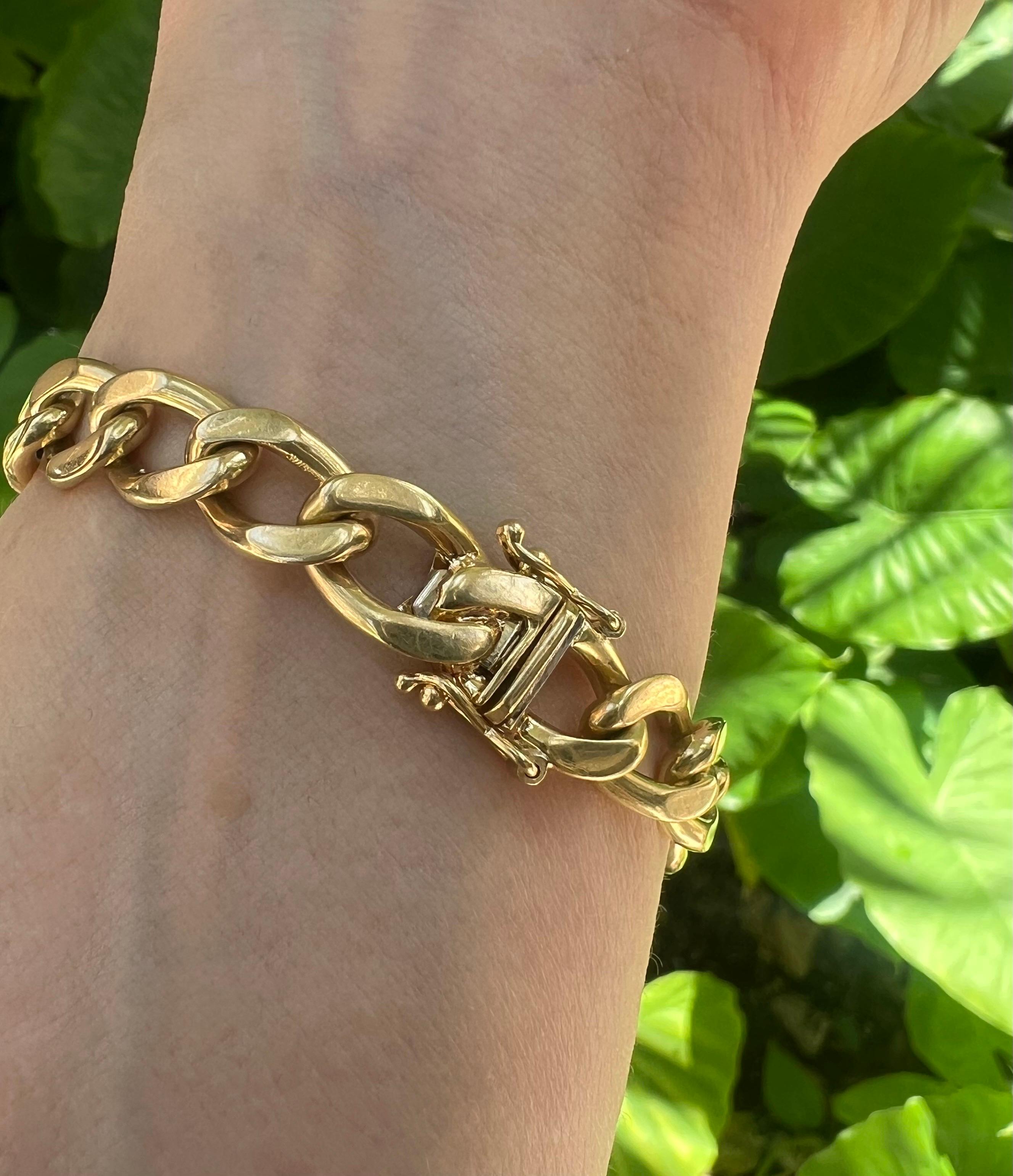 Bvlgari 18k Yellow Gold Hardstone Curb Link 1970's Bracelet For Sale 2