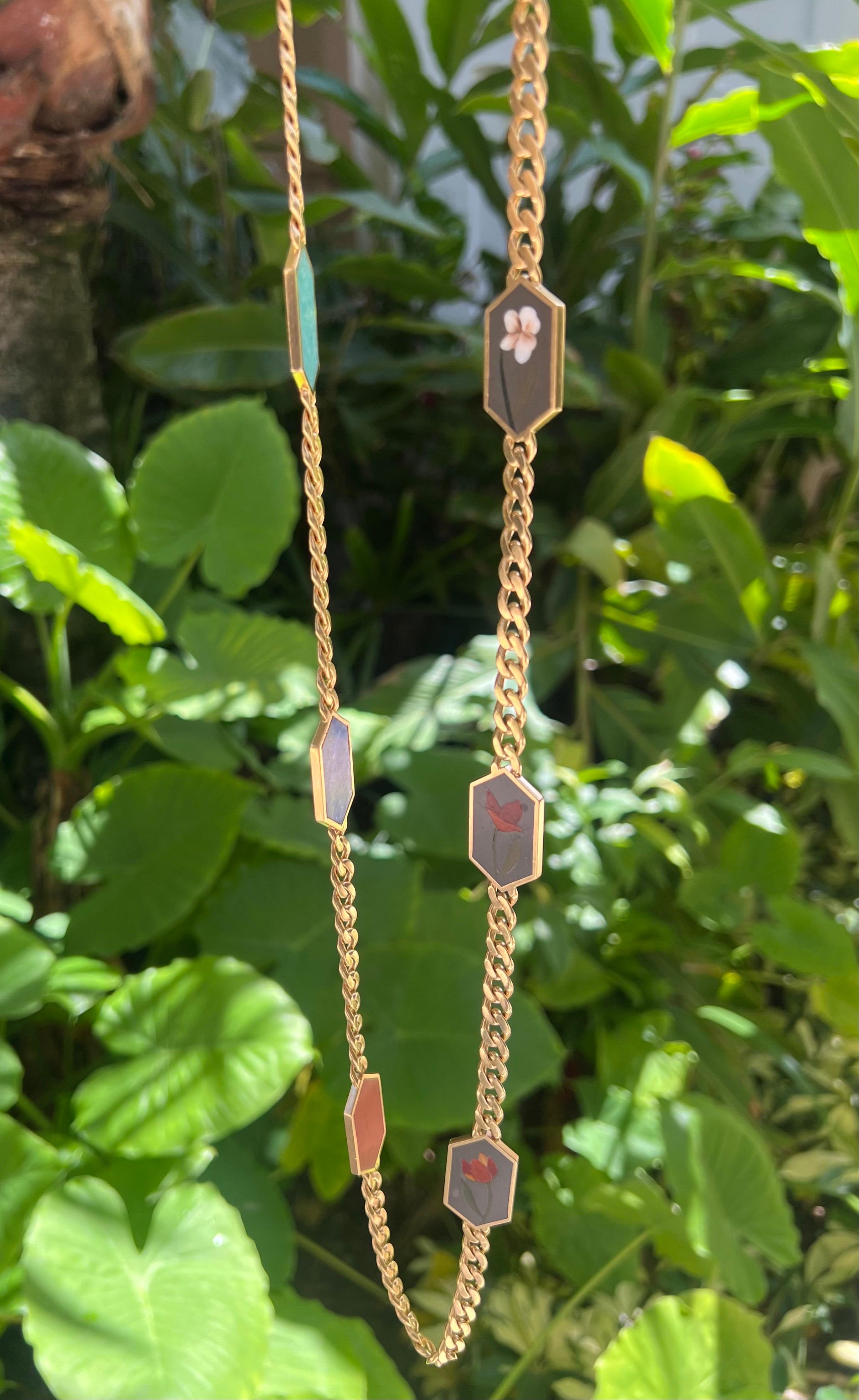 Bvlgari 18k Yellow Gold Hardstone Flower Long Necklace 1970's For Sale 5