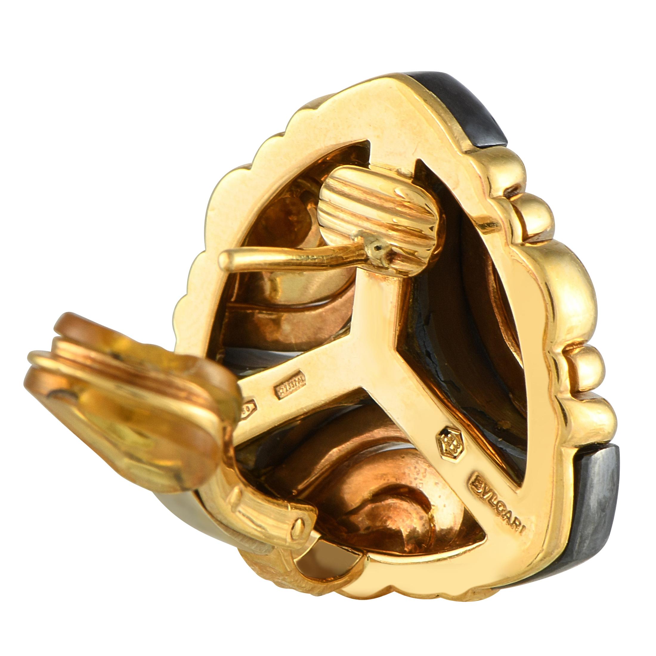Bvlgari 18K Yellow Gold Hematite Earrings (Gemischter Schliff) im Angebot