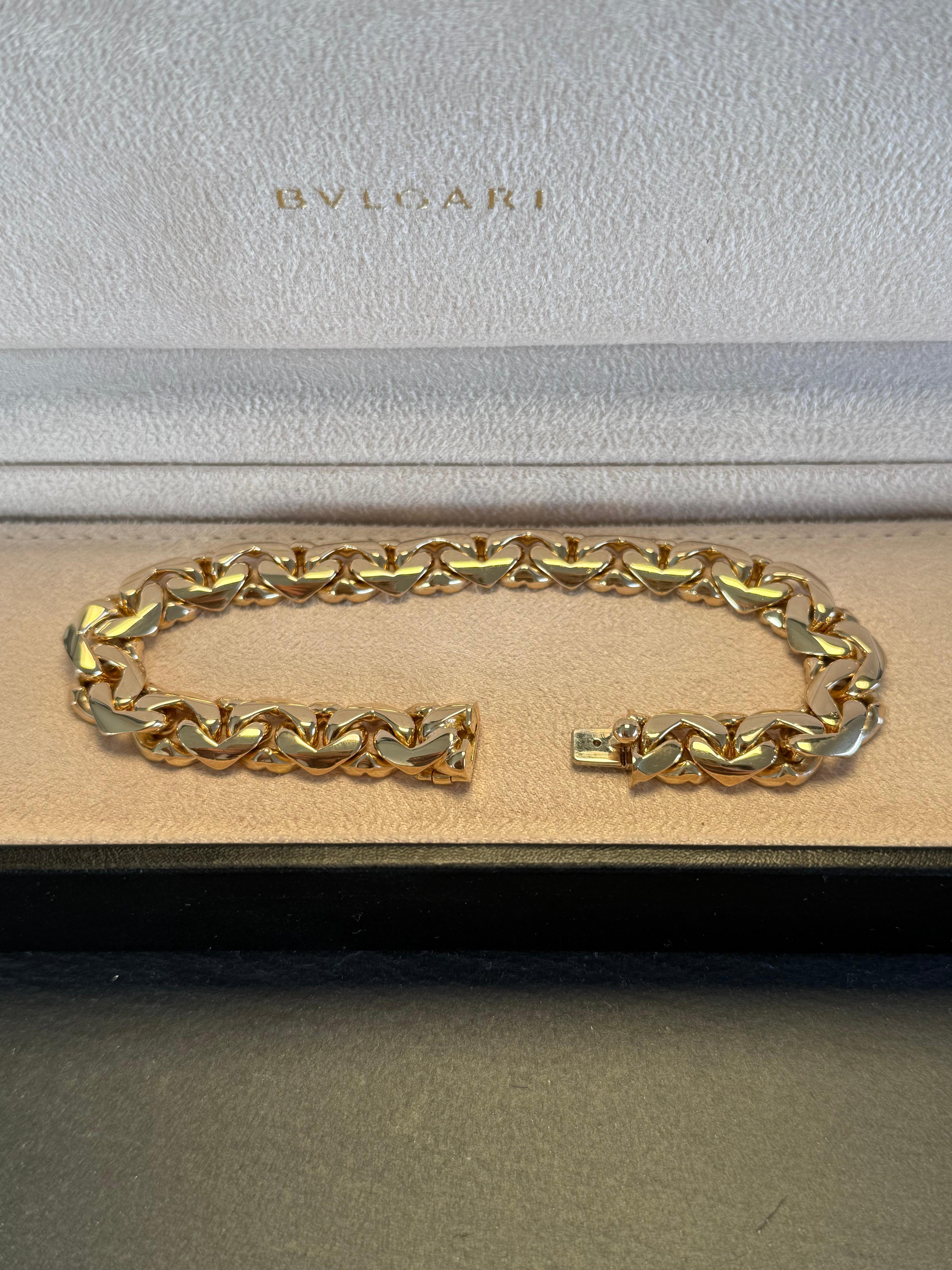Bvlgari Bracelet à maillons en or jaune 18k en vente 1