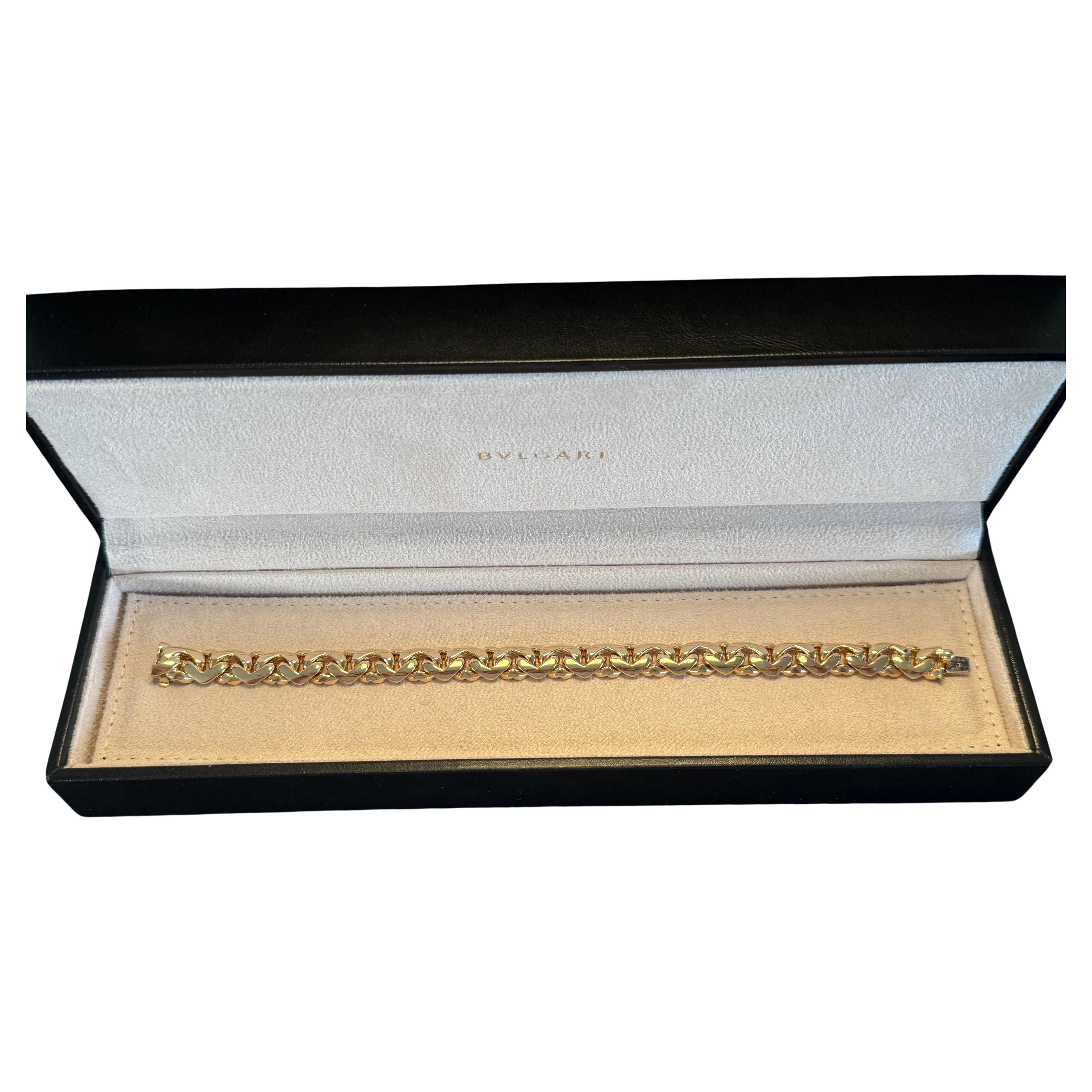 Bvlgari Bracelet à maillons en or jaune 18k Bon état - En vente à Beverly Hills, CA