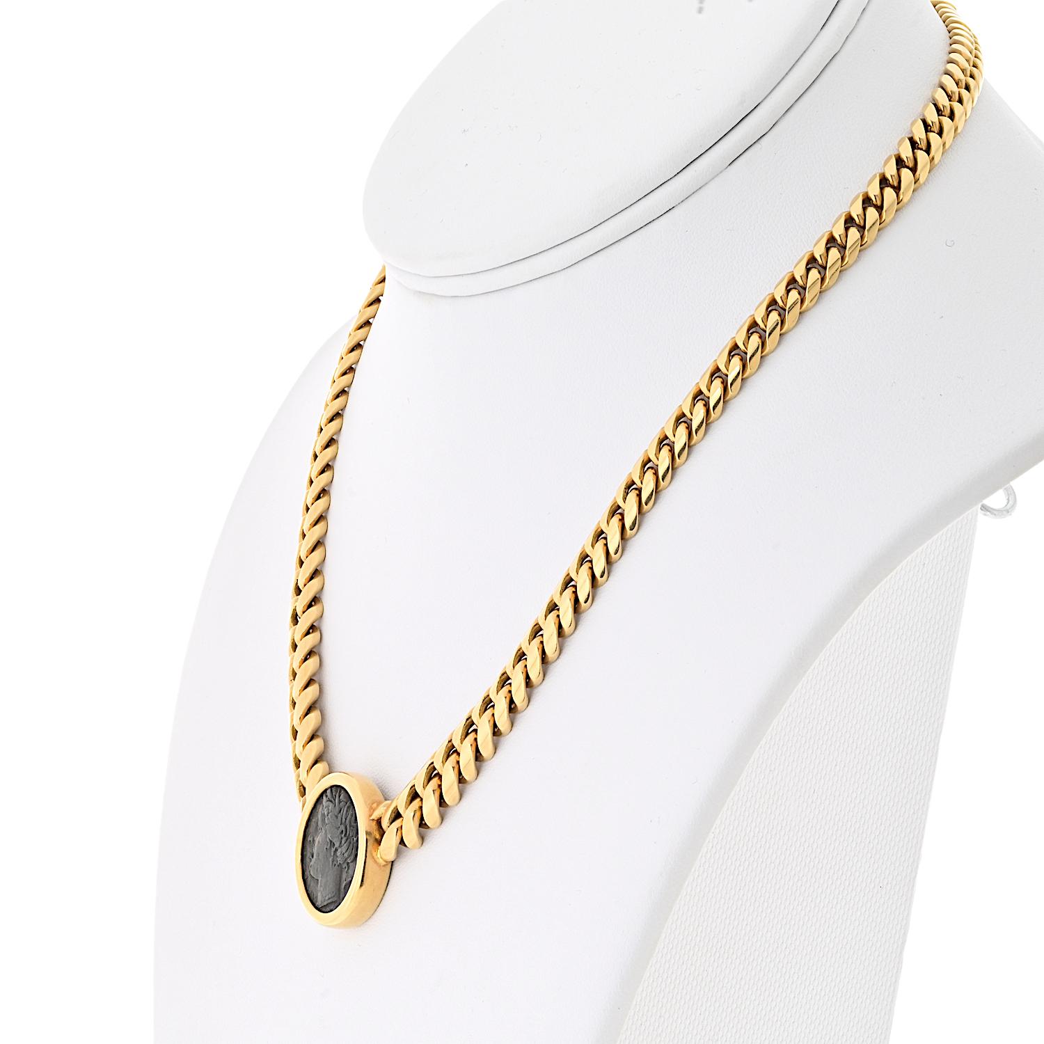 Moderno Collana di monete Bvlgari in oro giallo 18 carati Monet del IV secolo a.C. in vendita