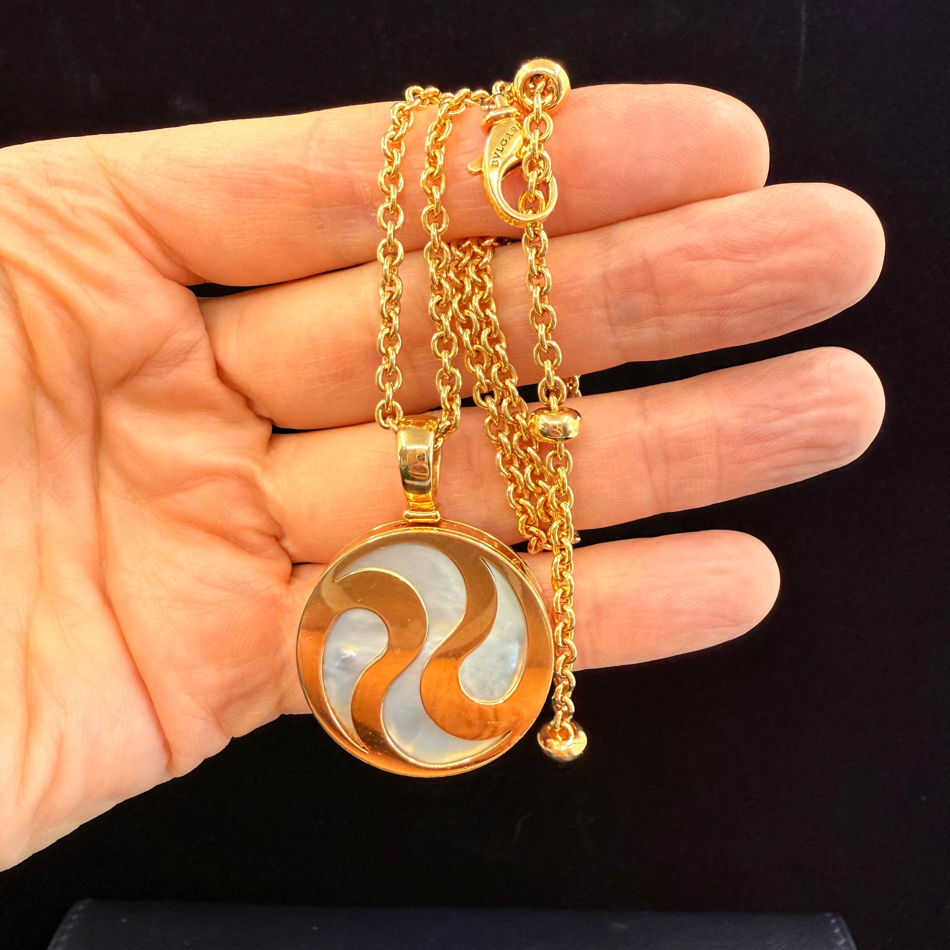 BVLGARI 18K Yellow Gold Necklace In Good Condition For Sale In Beverly Hills, CA