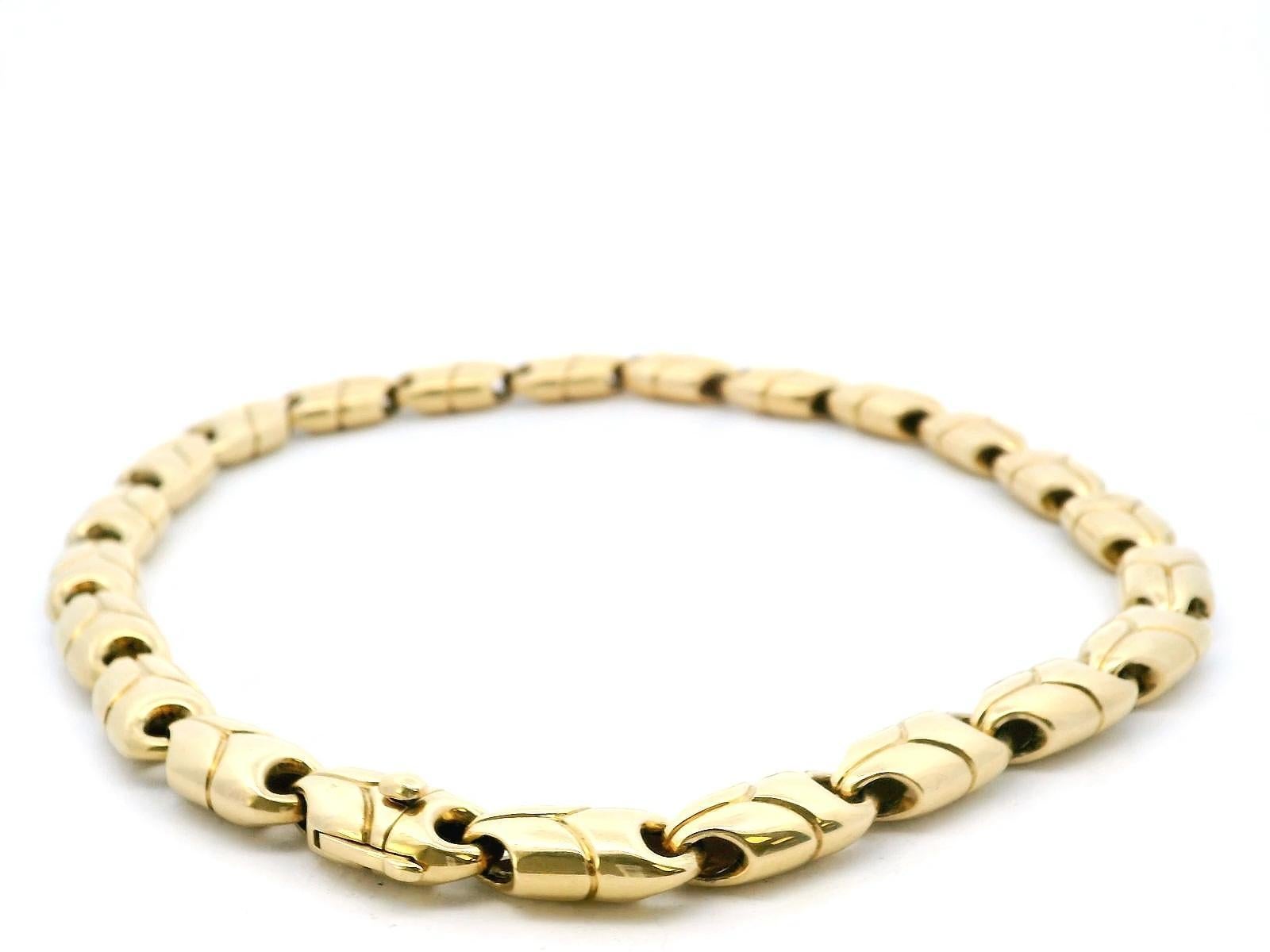 Women's or Men's Bvlgari 18K Yellow Gold Necklace Puff Y link For Sale