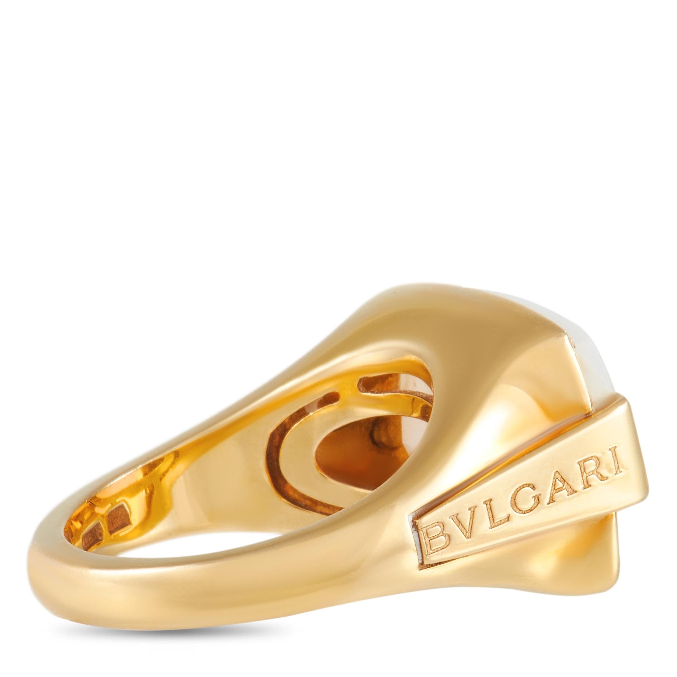 Bvlgari 18K Yellow Gold Opal Ring In Excellent Condition In Southampton, PA