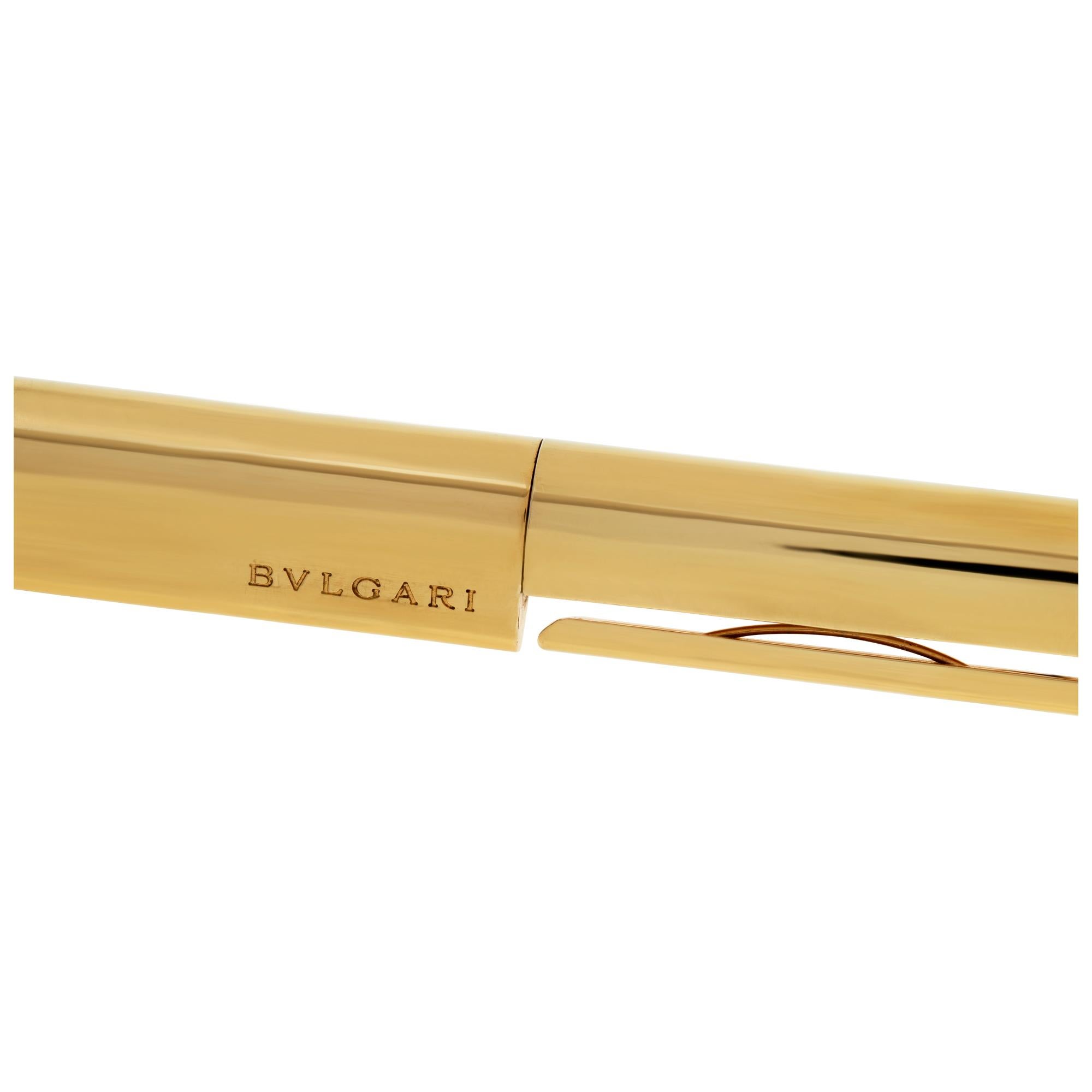 Bvlgari ECCENTRIC 18k yellow gold plated short ballpoint pen. Length 5.5 inches.
