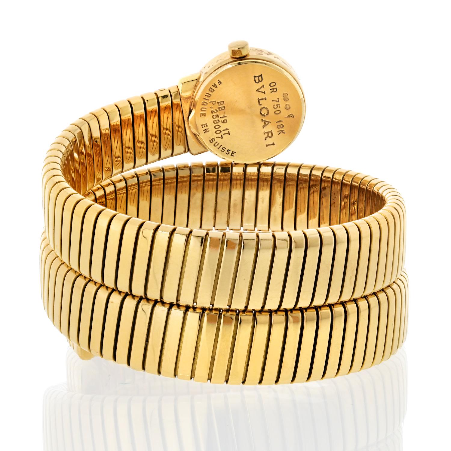 Modern Bvlgari 18K Yellow Gold Serpenti Vintage BB19 1 T Watch
