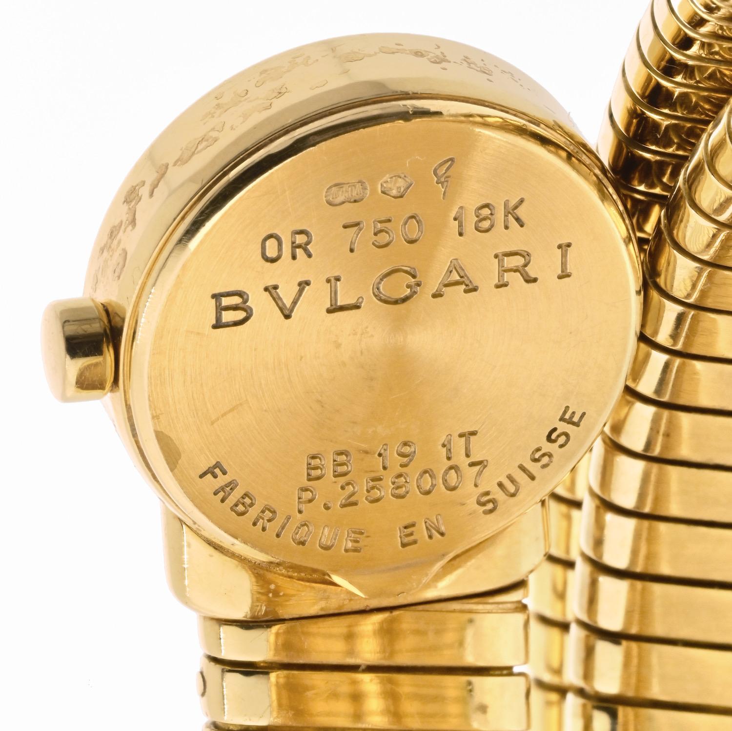 Bvlgari 18K Yellow Gold Serpenti Vintage BB19 1 T Watch In Excellent Condition In New York, NY