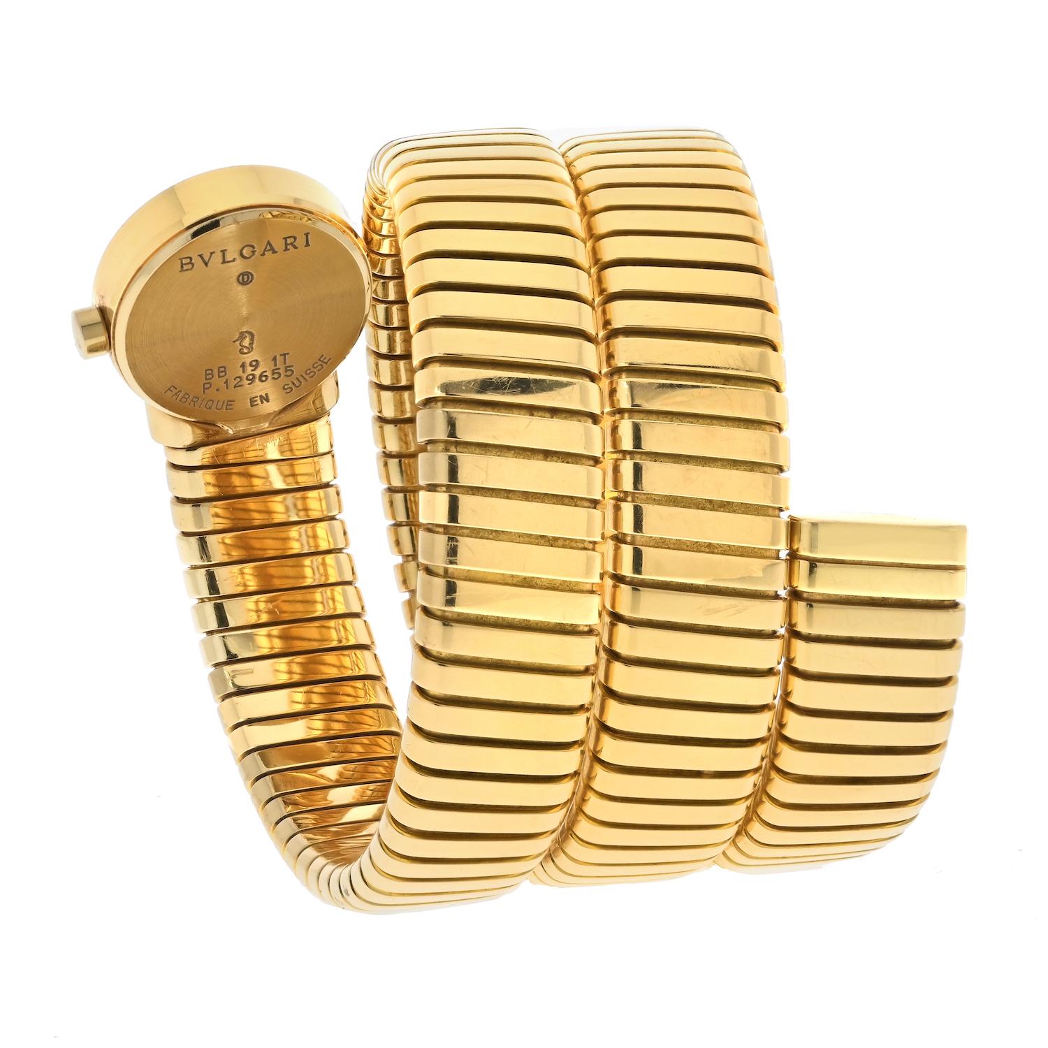 Bvlgari 18K Yellow Gold Serpenti Vintage BB19 1 T Watch In Excellent Condition In New York, NY