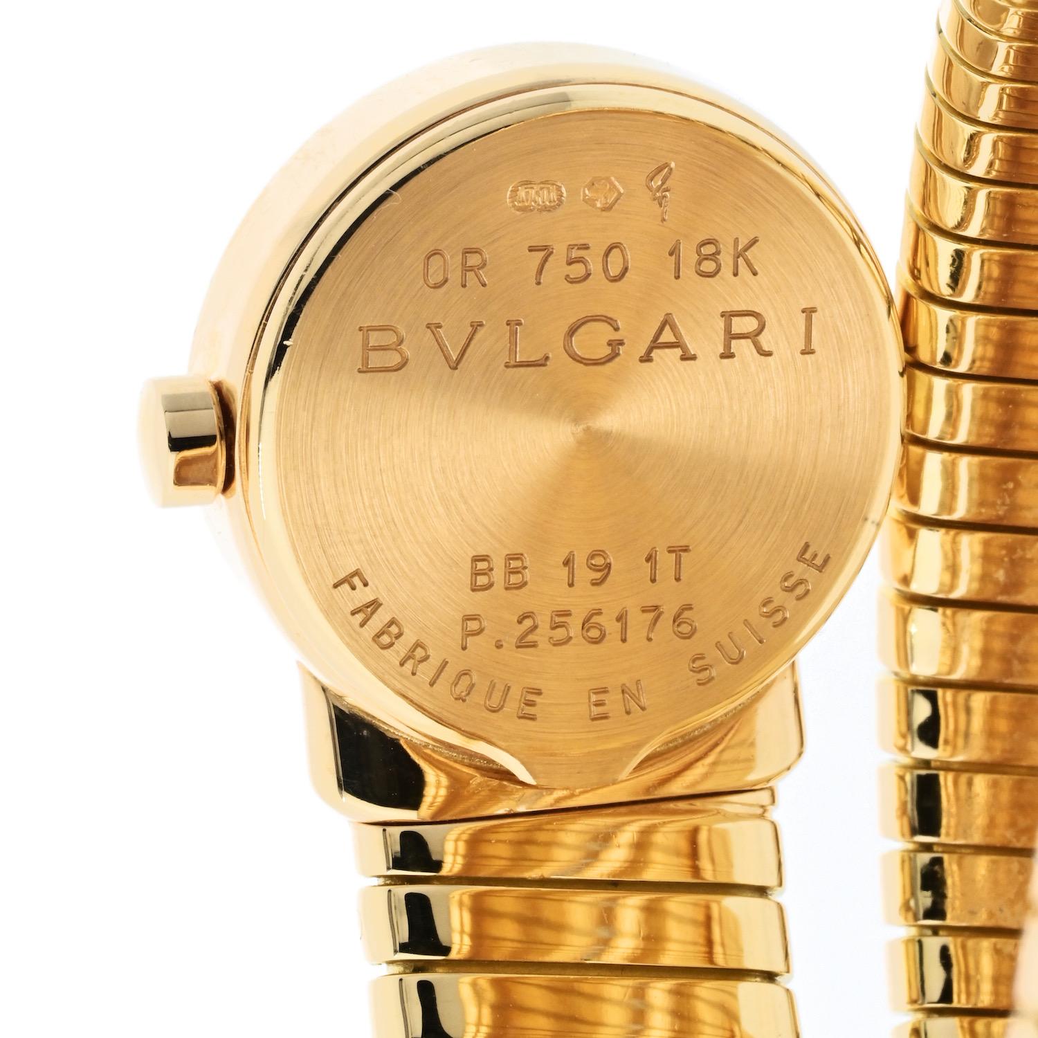 Bvlgari 18K Yellow Gold Serpenti Vintage BB19 1 T Watch In Excellent Condition In New York, NY