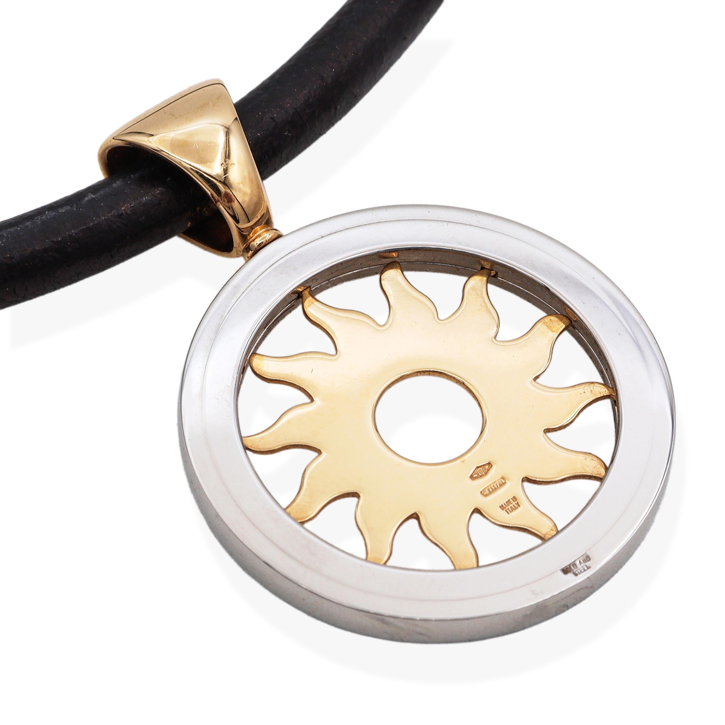 Donna Collana girocollo Tondo Sun di Bvlgari in oro giallo 18 carati e acciaio inossidabile in vendita