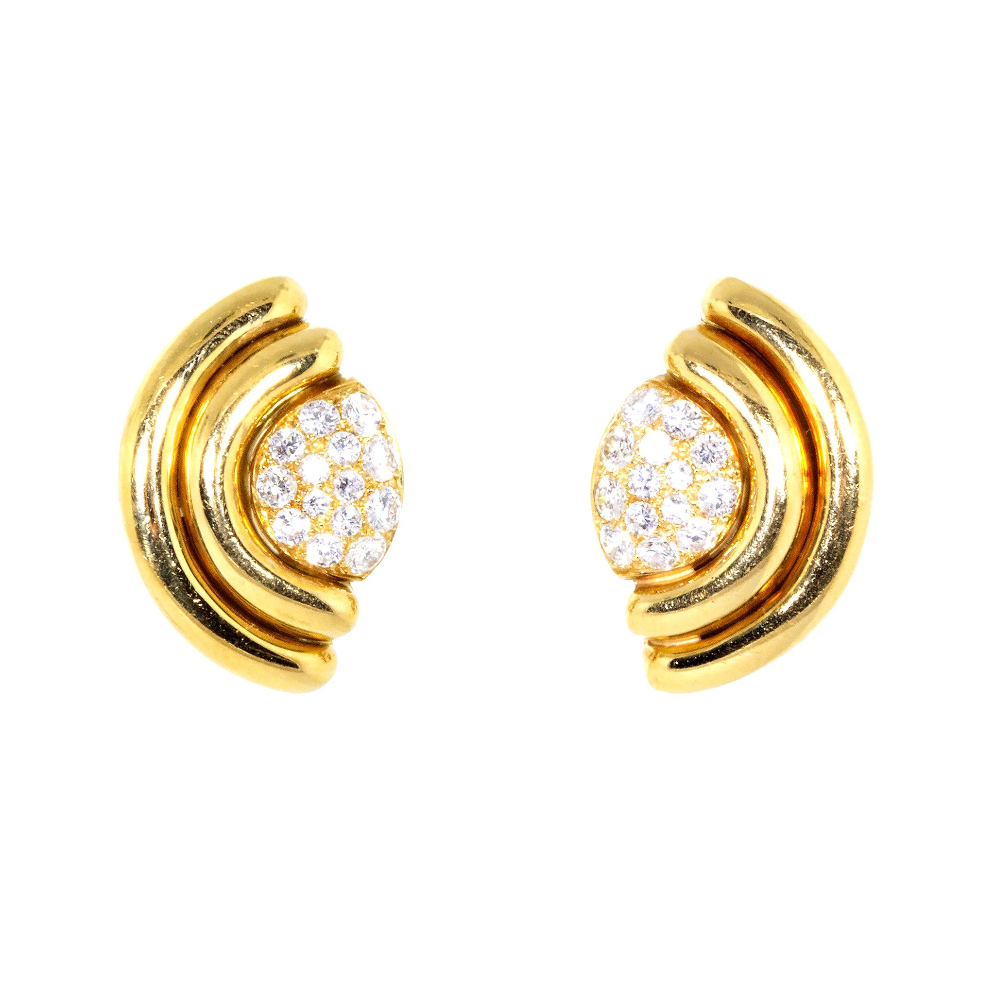Bvlgari 18 Karat Yellow Gold Diamond Open Flower Earrings For Sale at