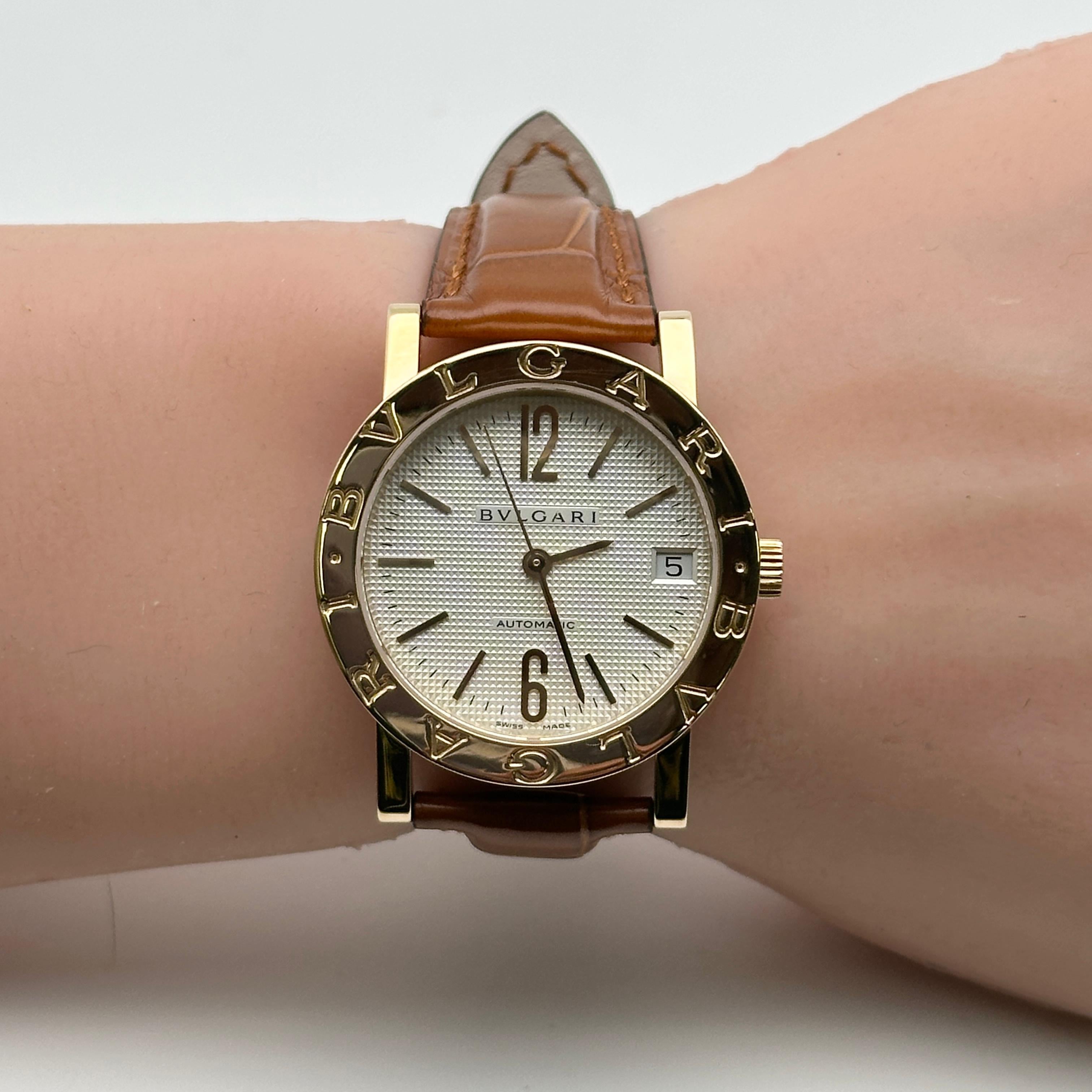 Bvlgari 18k Yellow Gold White Dial Leather Strap Automatic Watch BB33GL For Sale 3