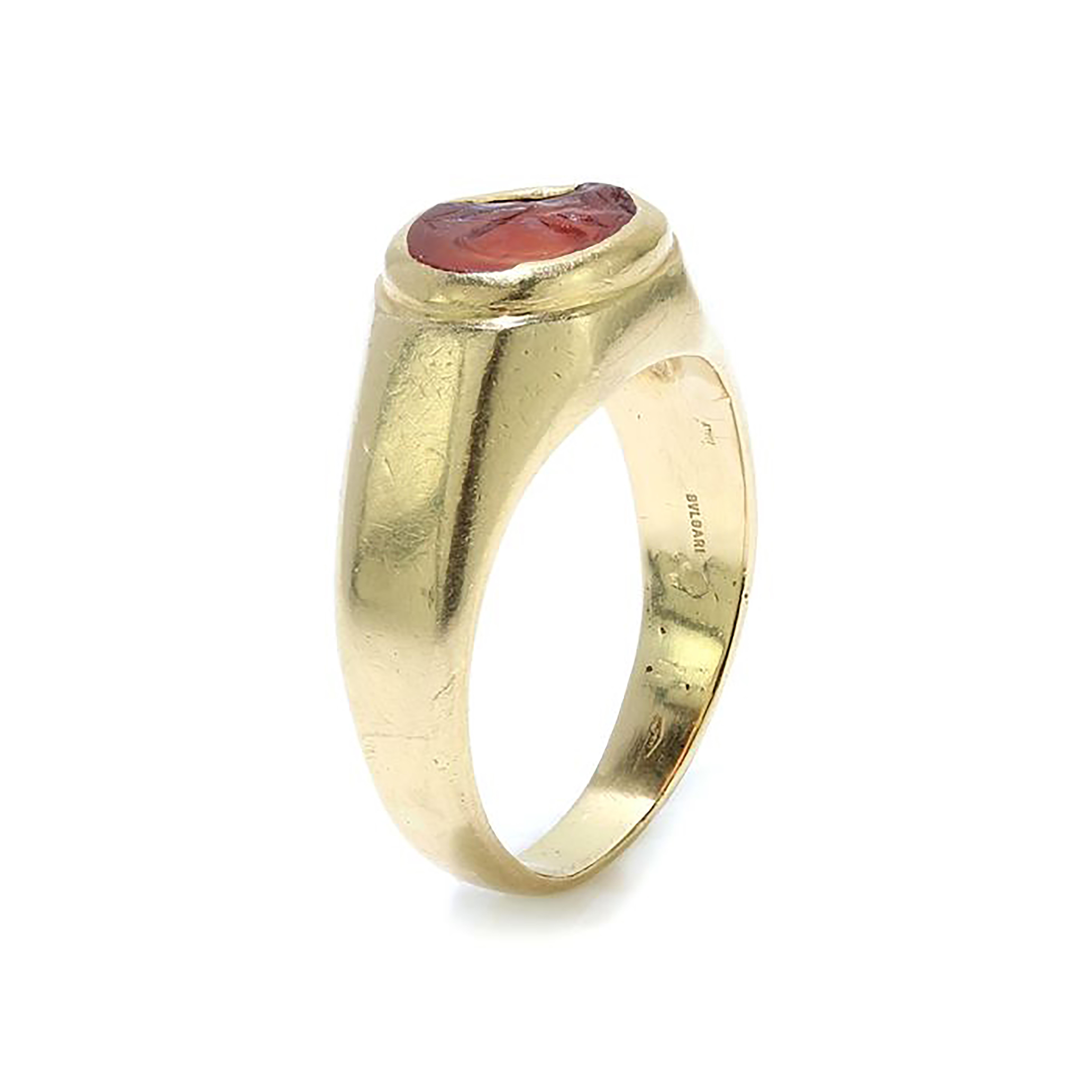 gold carnelian ring