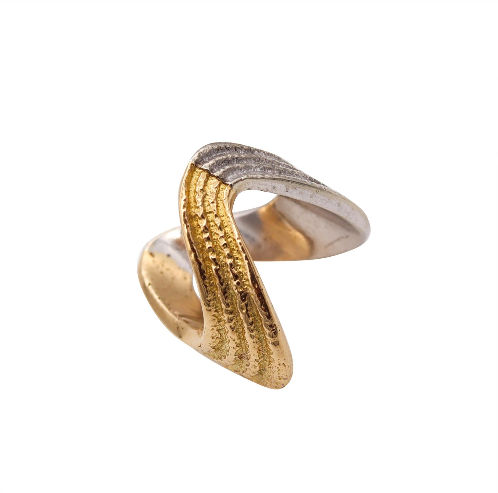 Bvlgari 1970 Roma Rare Geometric Textured Ring In Two Tones Of 18Kt Gold 2