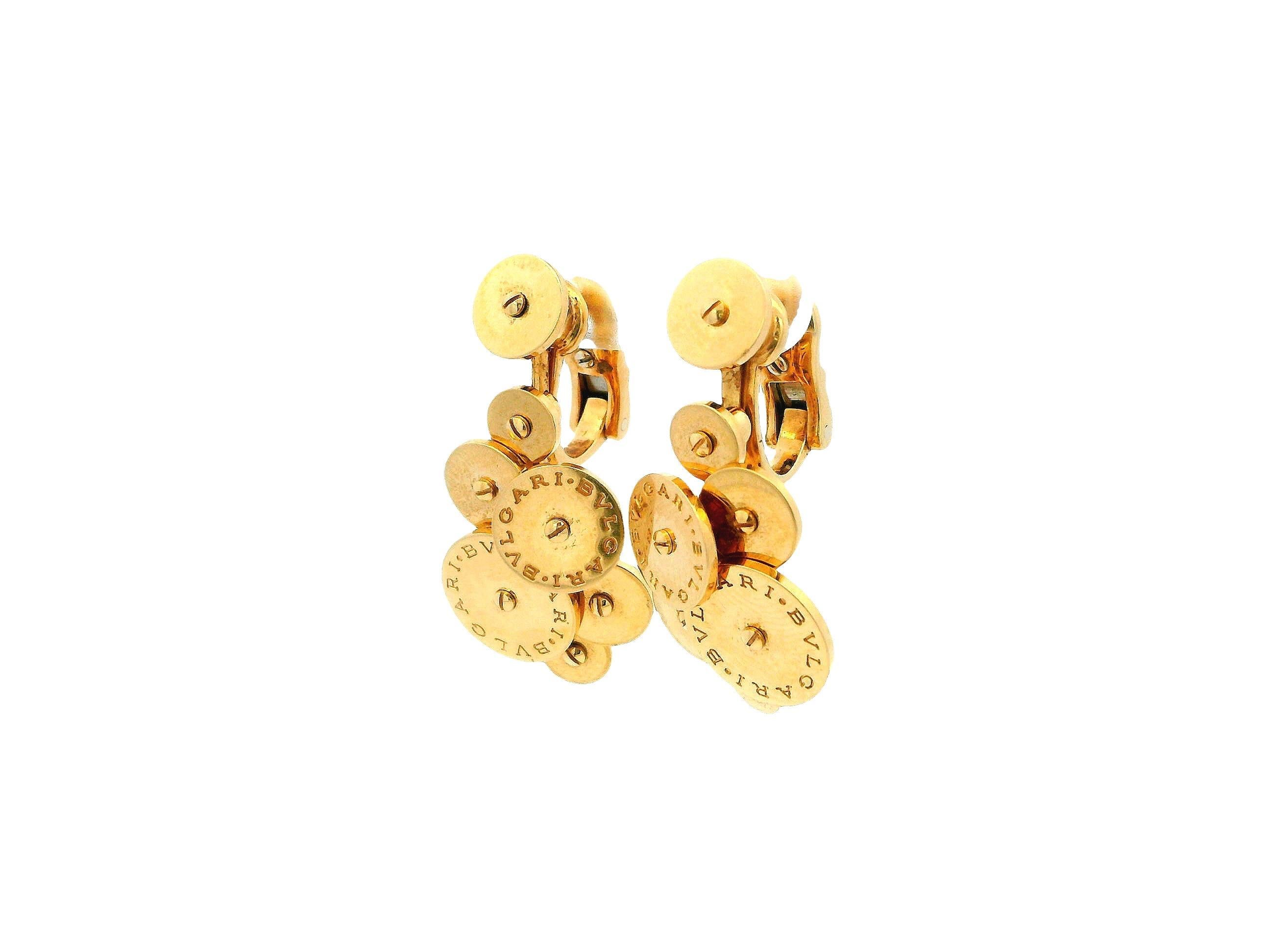 BVLGARI  Orecchini a 7 dischi in oro giallo 18 carati con ciclamino In condizioni ottime in vendita a Great Neck Plaza, NY