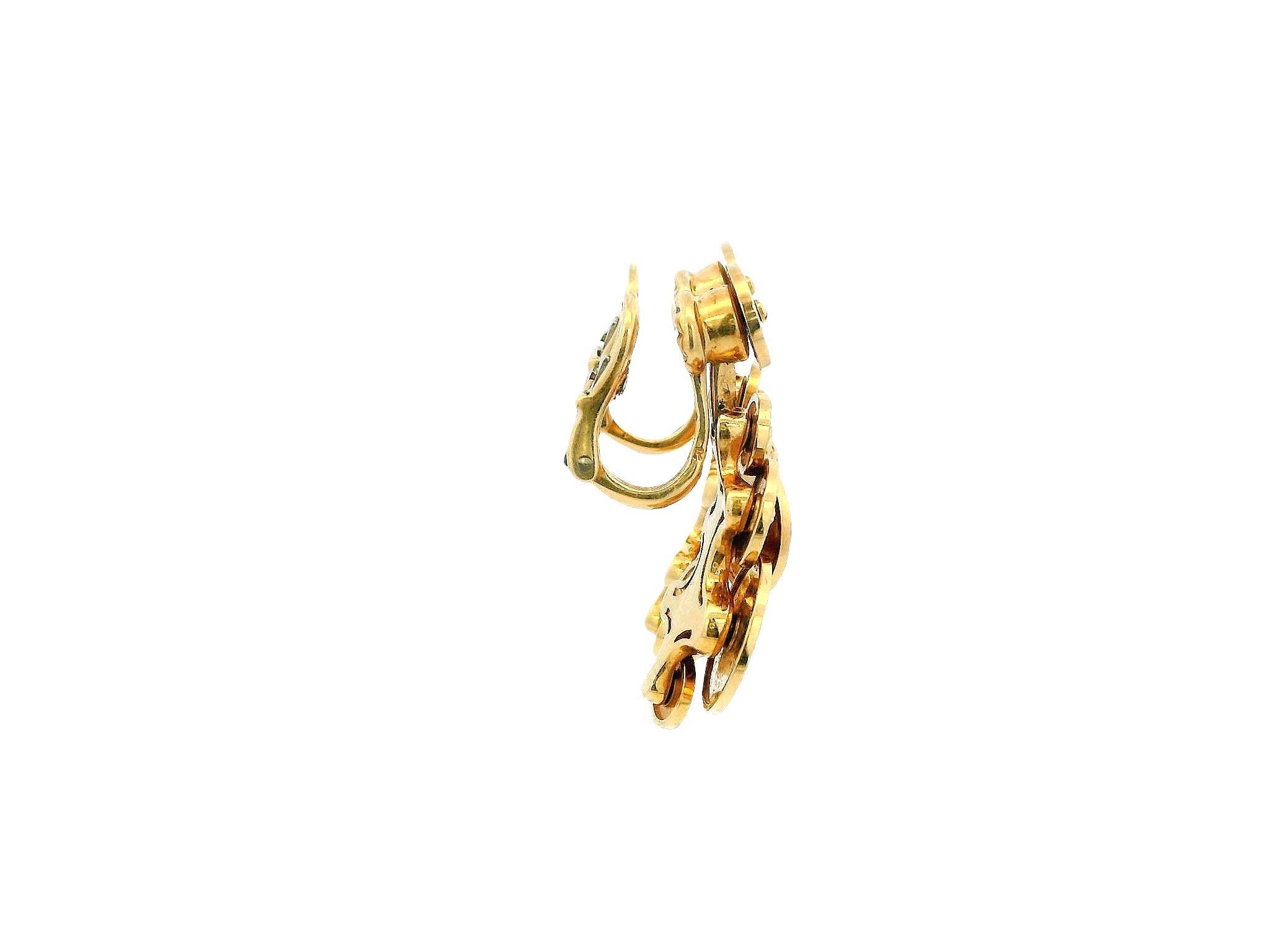 BVLGARI  Orecchini a 7 dischi in oro giallo 18 carati con ciclamino in vendita 2