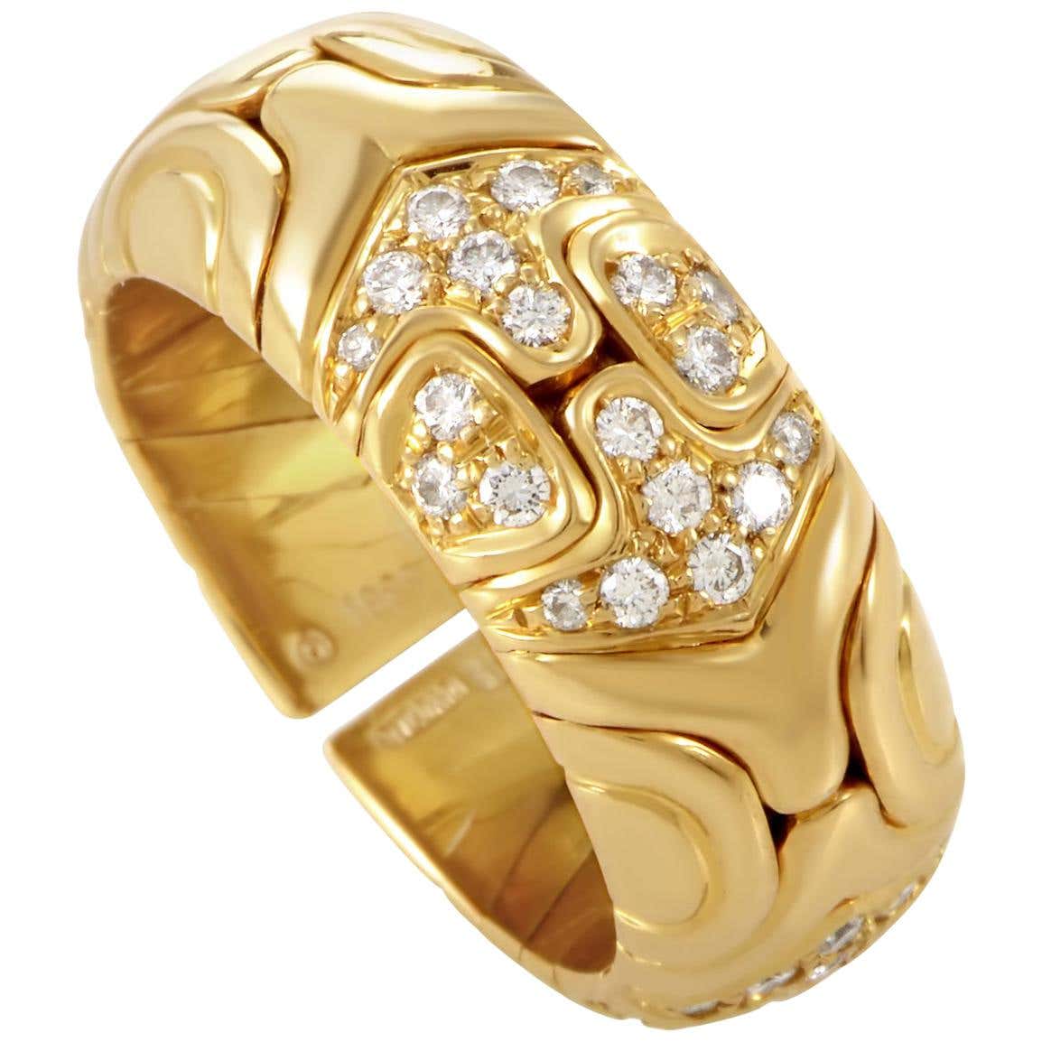 Bvlgari Alveare 18 Karat Yellow Gold Diamond Band Ring at 1stDibs
